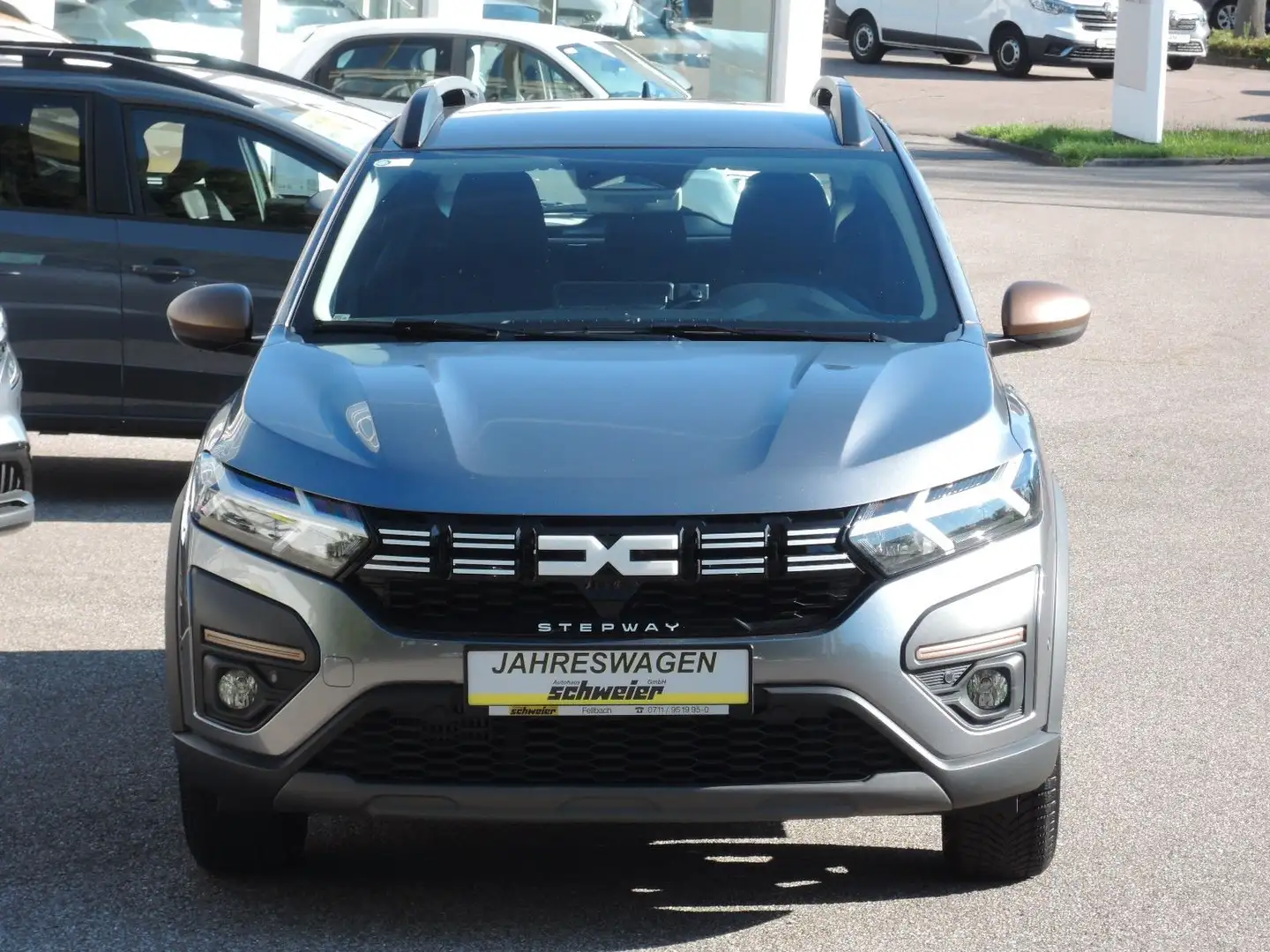 Dacia Sandero TCe 110 Stepway Extreme+ GJR,SHZ,Kamera Grau - 2
