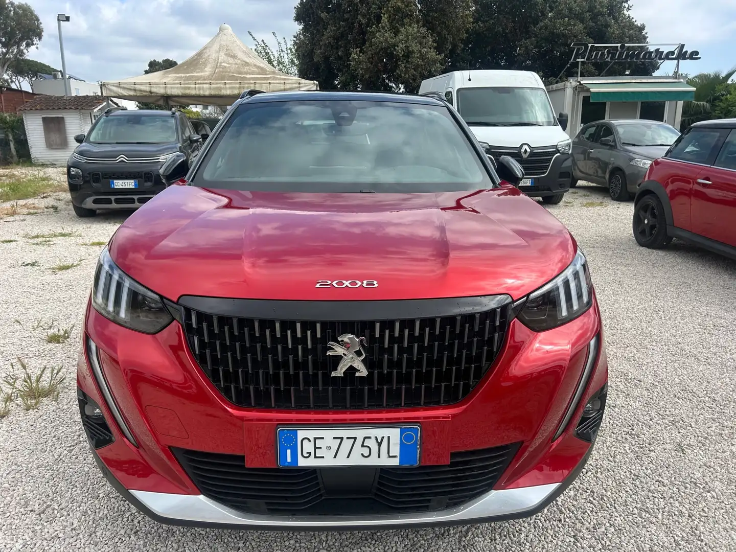 Peugeot 2008 PureTech 130 S&S EAT8 GT Rouge - 1