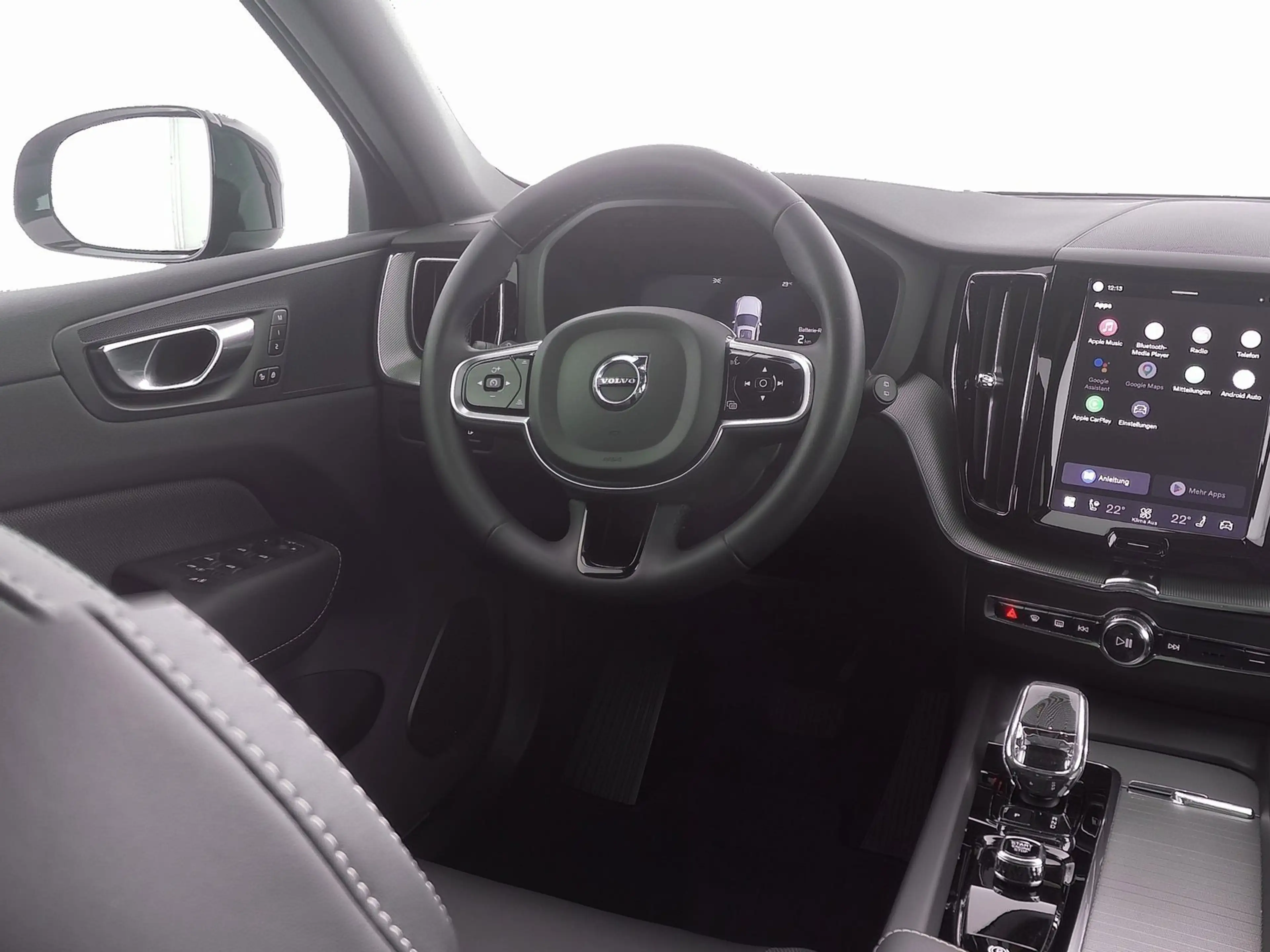 Volvo XC60 T8 AWD Plus Black Edition ACC*GSHD*STHZ*21" — photo 4