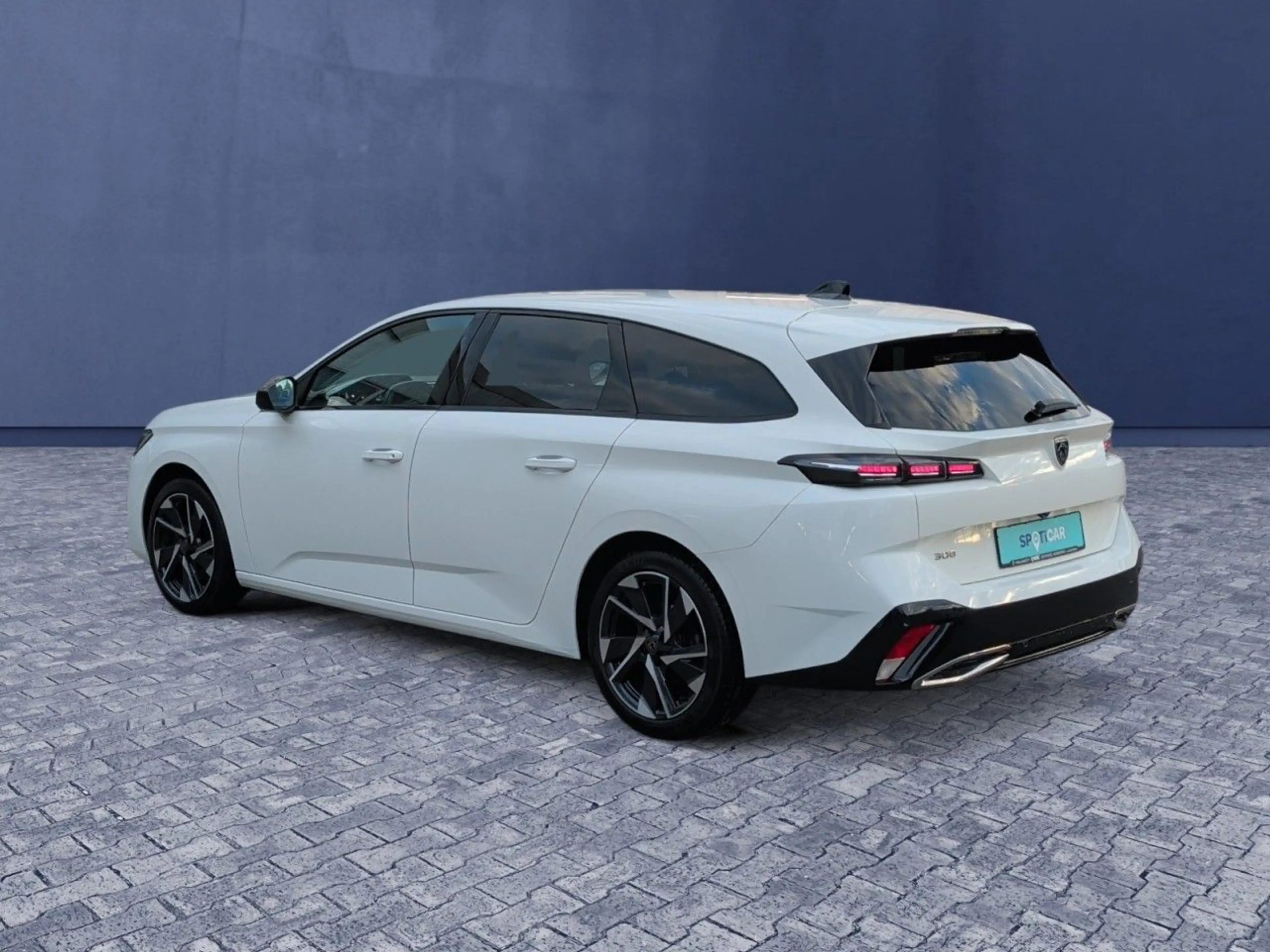 Peugeot 308 SW Allure Pack 1.5 BlueHDi Aut+ACC+Klima+DAB — photo 4