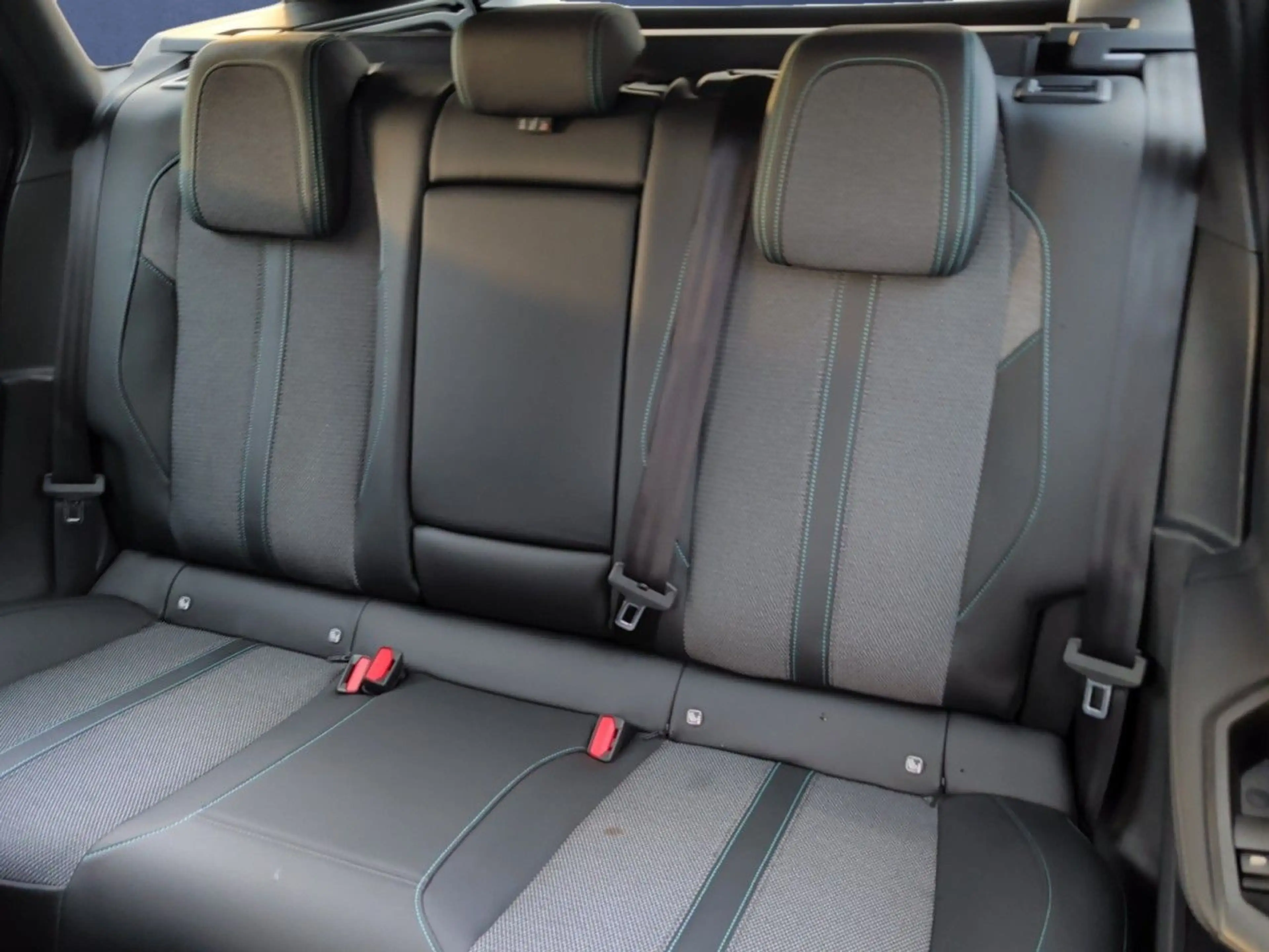 Peugeot 308 SW Allure Pack 1.5 BlueHDi Aut+ACC+Klima+DAB — photo 14