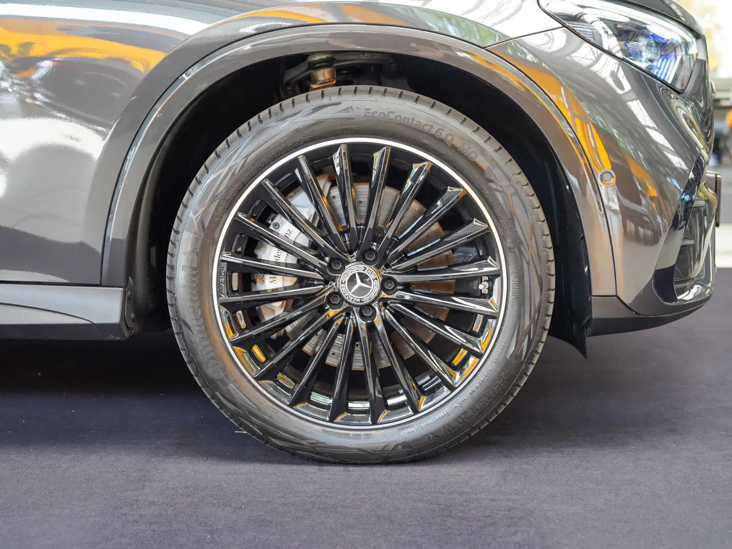 Mercedes-Benz GLC 450 GLC 450 d 4M AMG Line Night Carbon Pano Burmeste Grau - 2