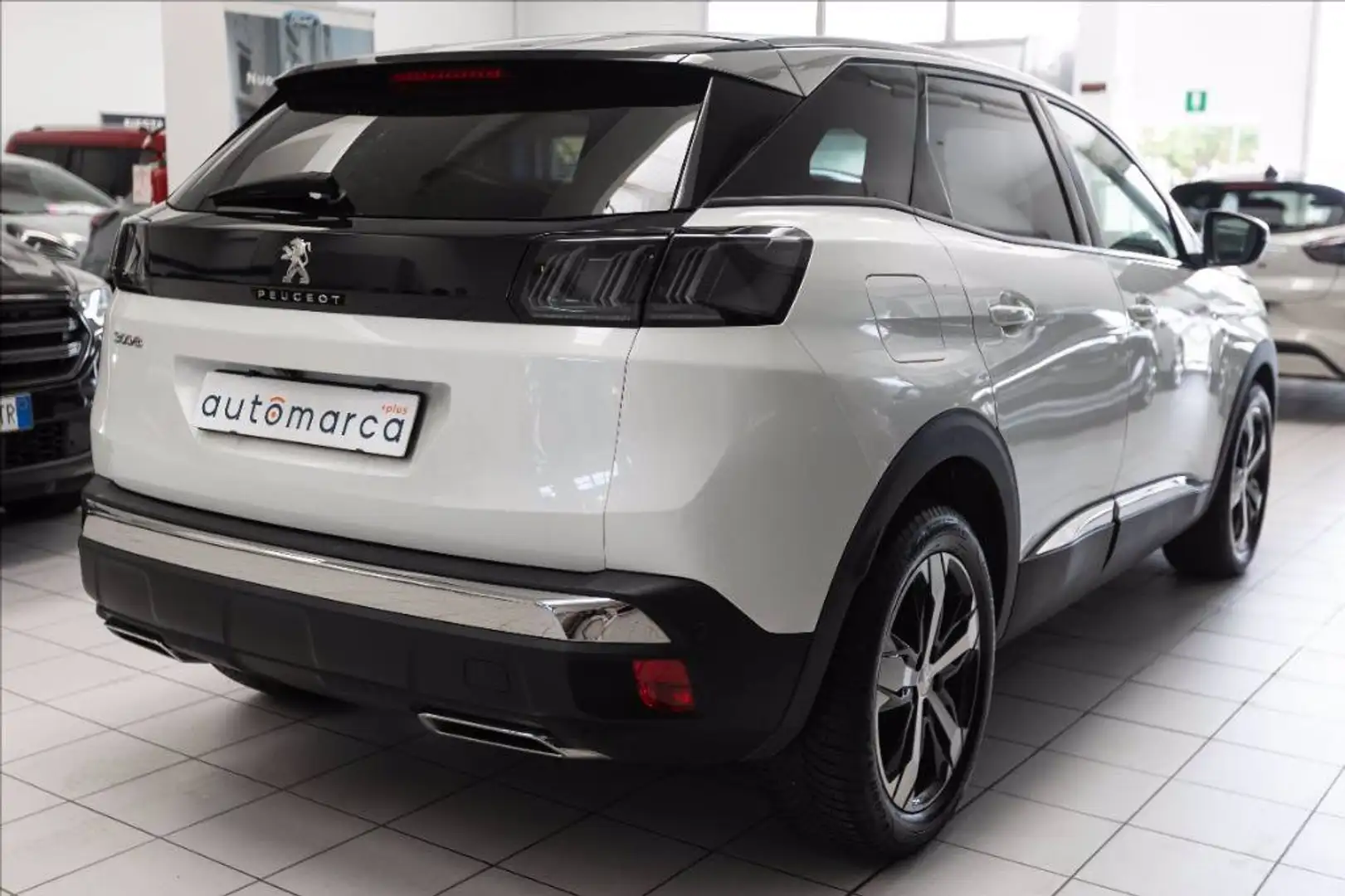 Peugeot 3008 1.5 bluehdi Allure Pack s&s 130cv eat8 Blanc - 2
