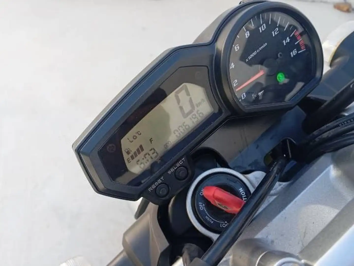 Yamaha FZ 6 Negro - 2