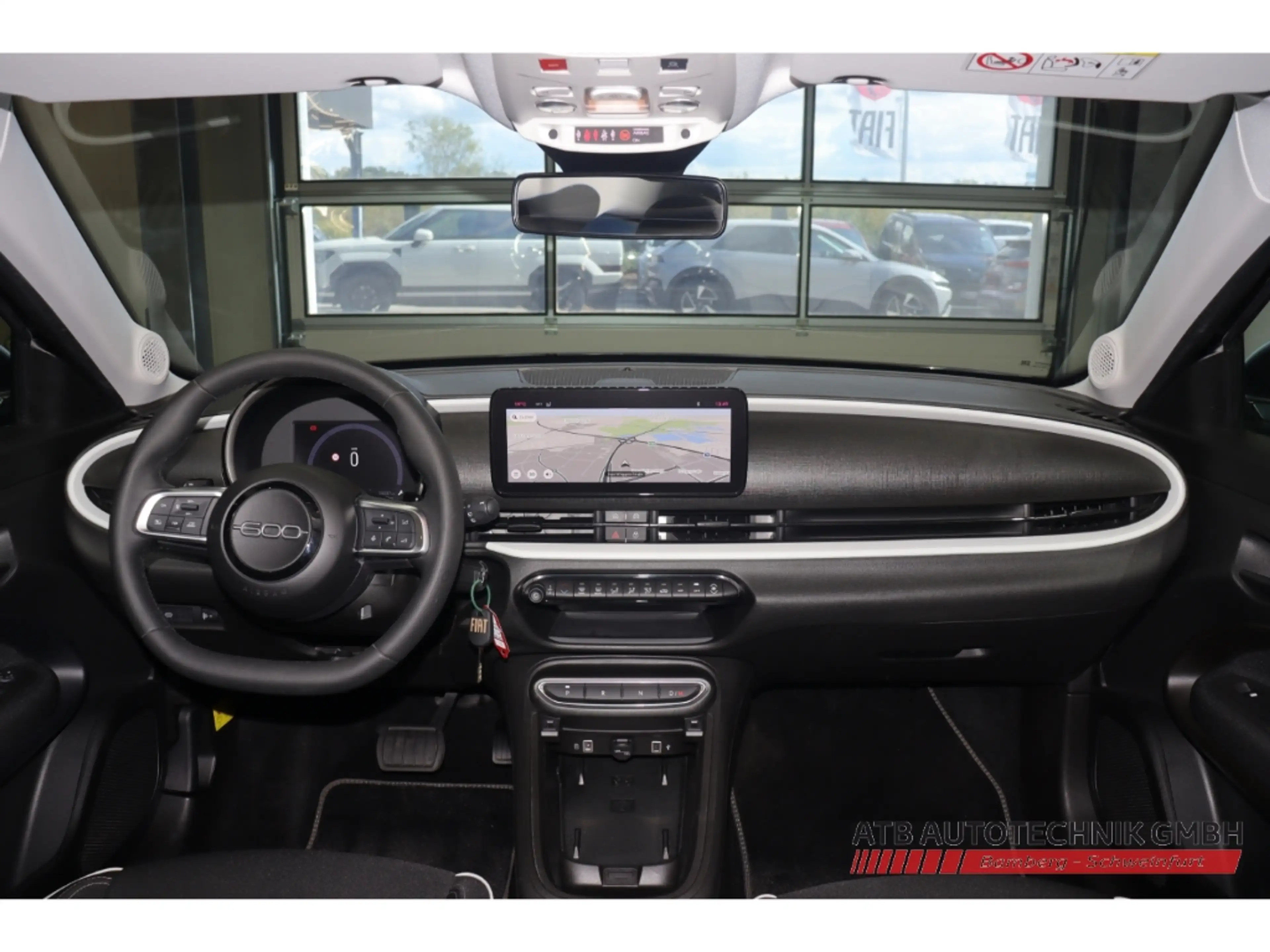 Fiat 600 125-Jahre-Edition Hybrid 1,2 T3 74kW (100PS) — photo 8
