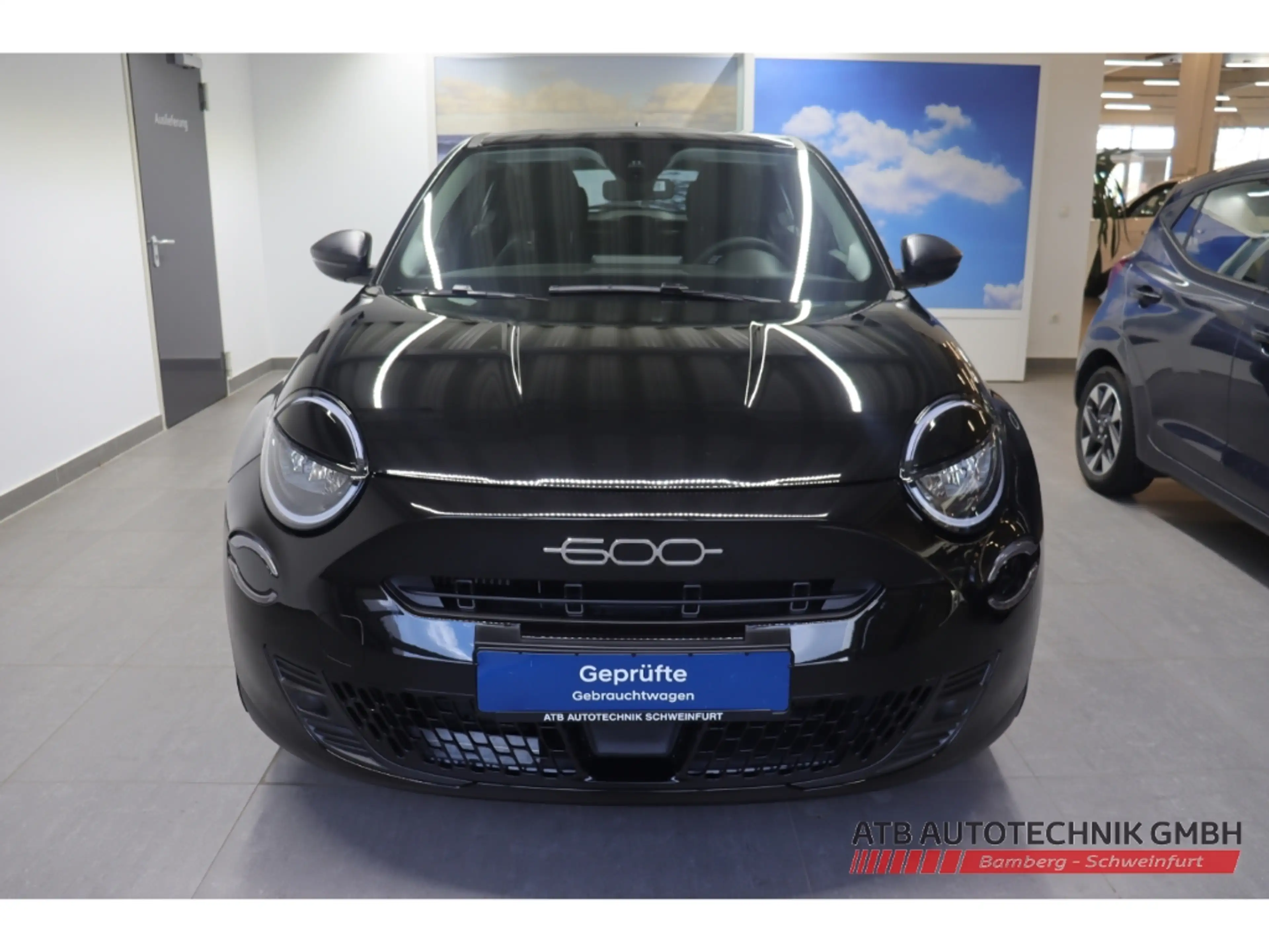 Fiat 600 125-Jahre-Edition Hybrid 1,2 T3 74kW (100PS) — photo 3