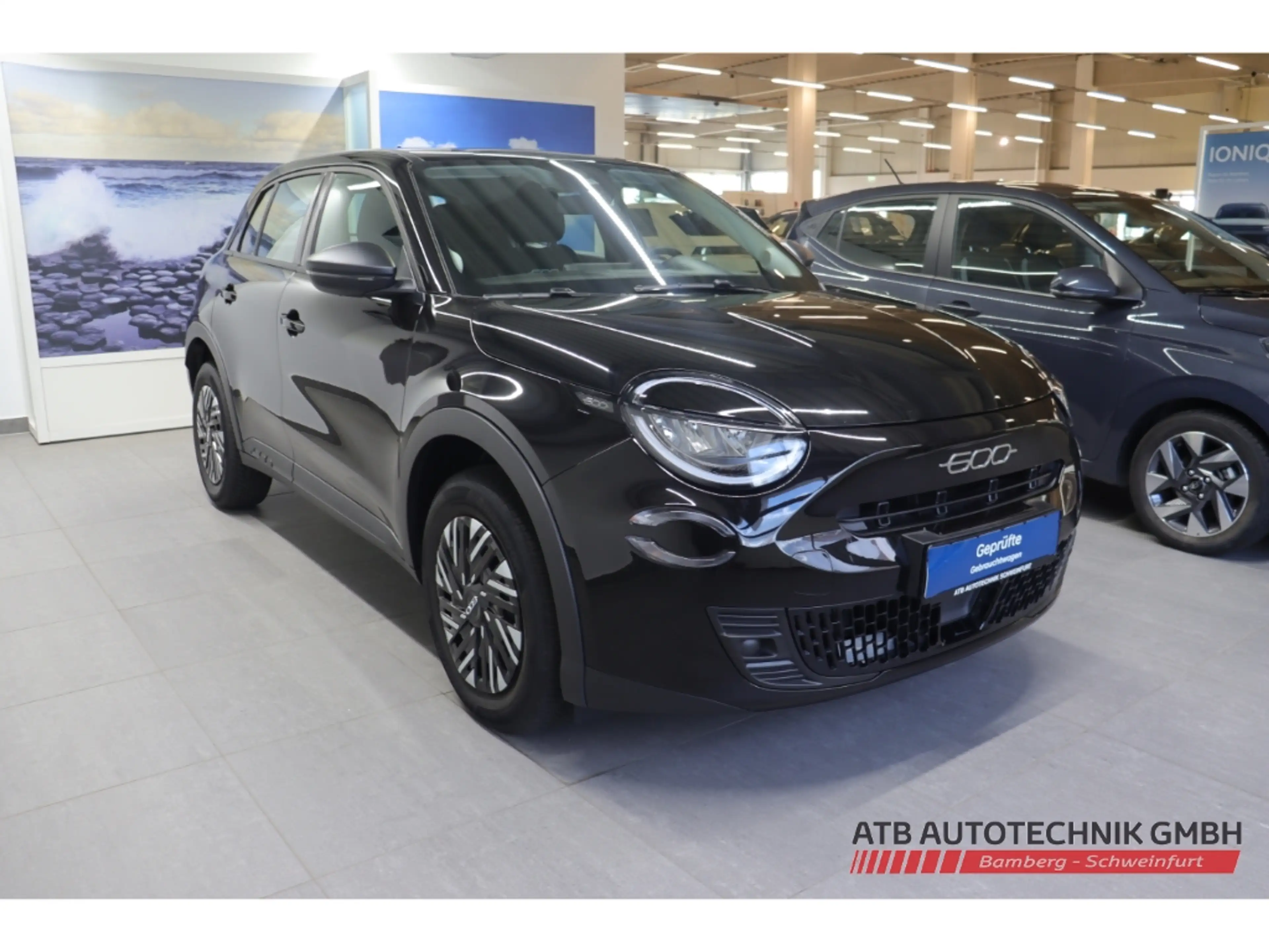 Fiat 600 125-Jahre-Edition Hybrid 1,2 T3 74kW (100PS) — photo 4