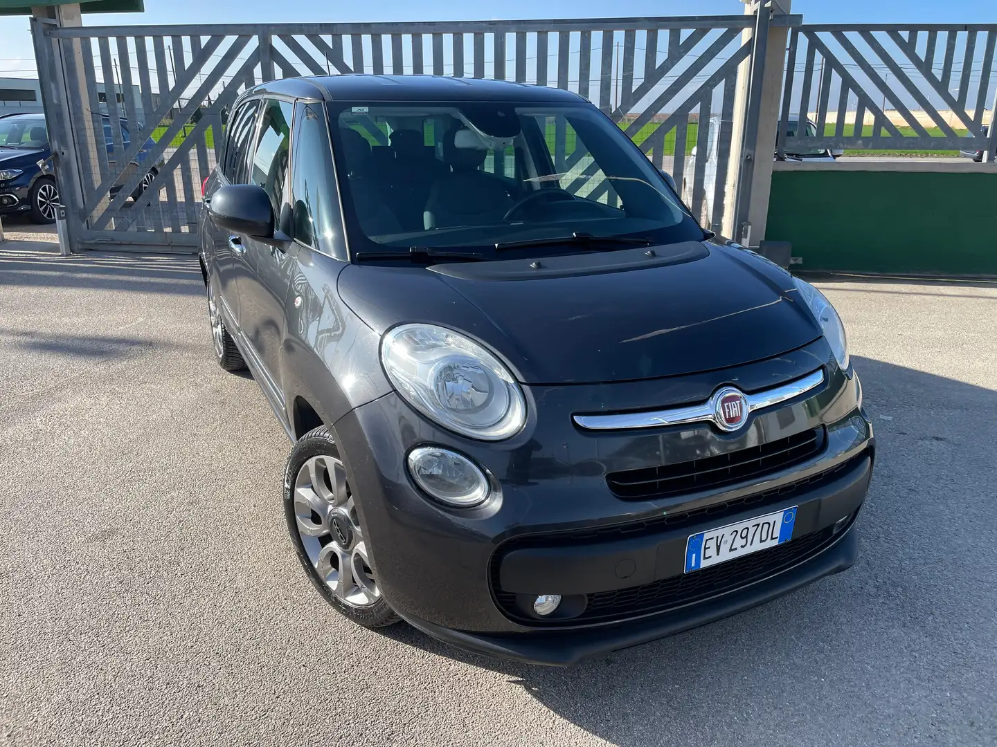 Fiat 500L Living 1.4 tjt Lounge 120cv-NAVIGATORE Grau - 1