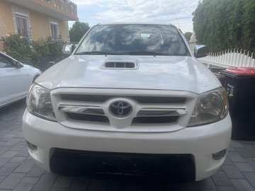 Hilux DK City 4WD 2,5 D-4D 120 City