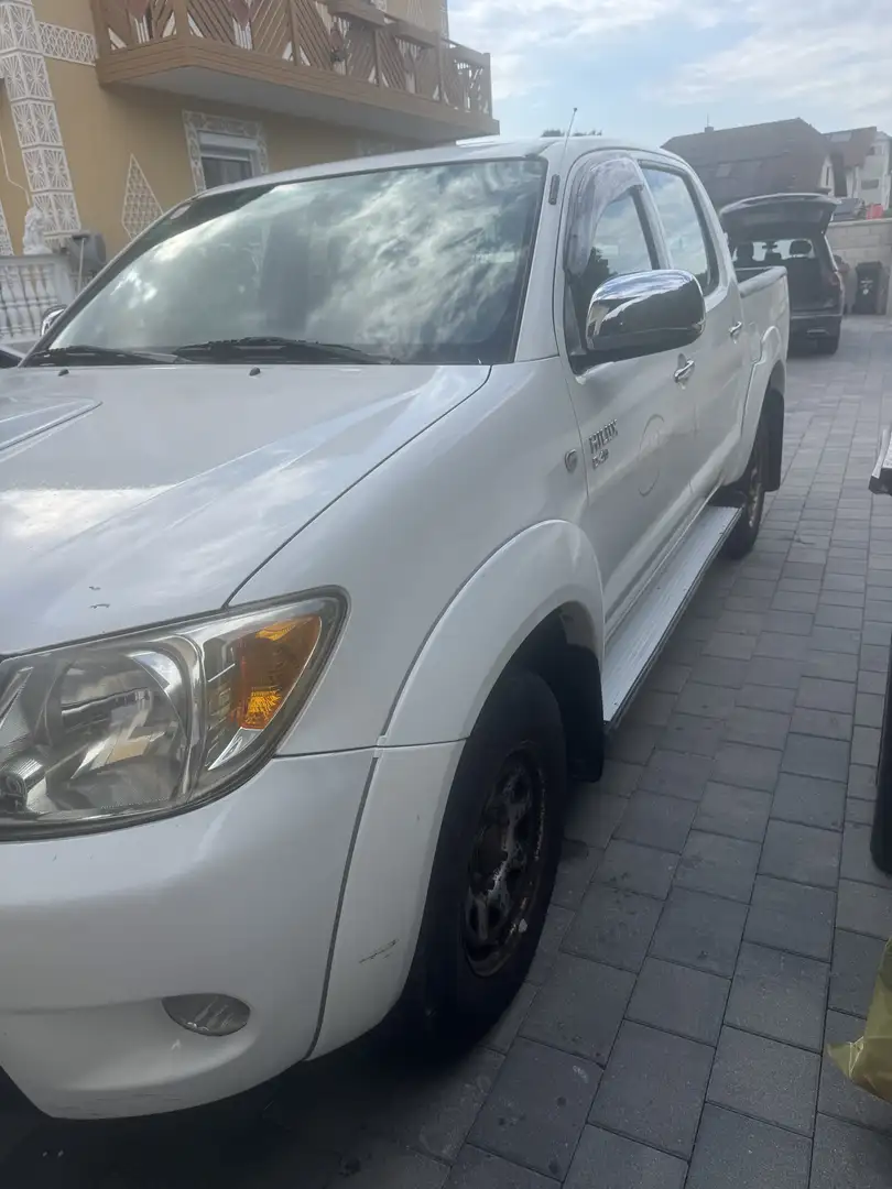 Toyota Hilux Hilux DK City 4WD 2,5 D-4D 120 City Weiß - 2