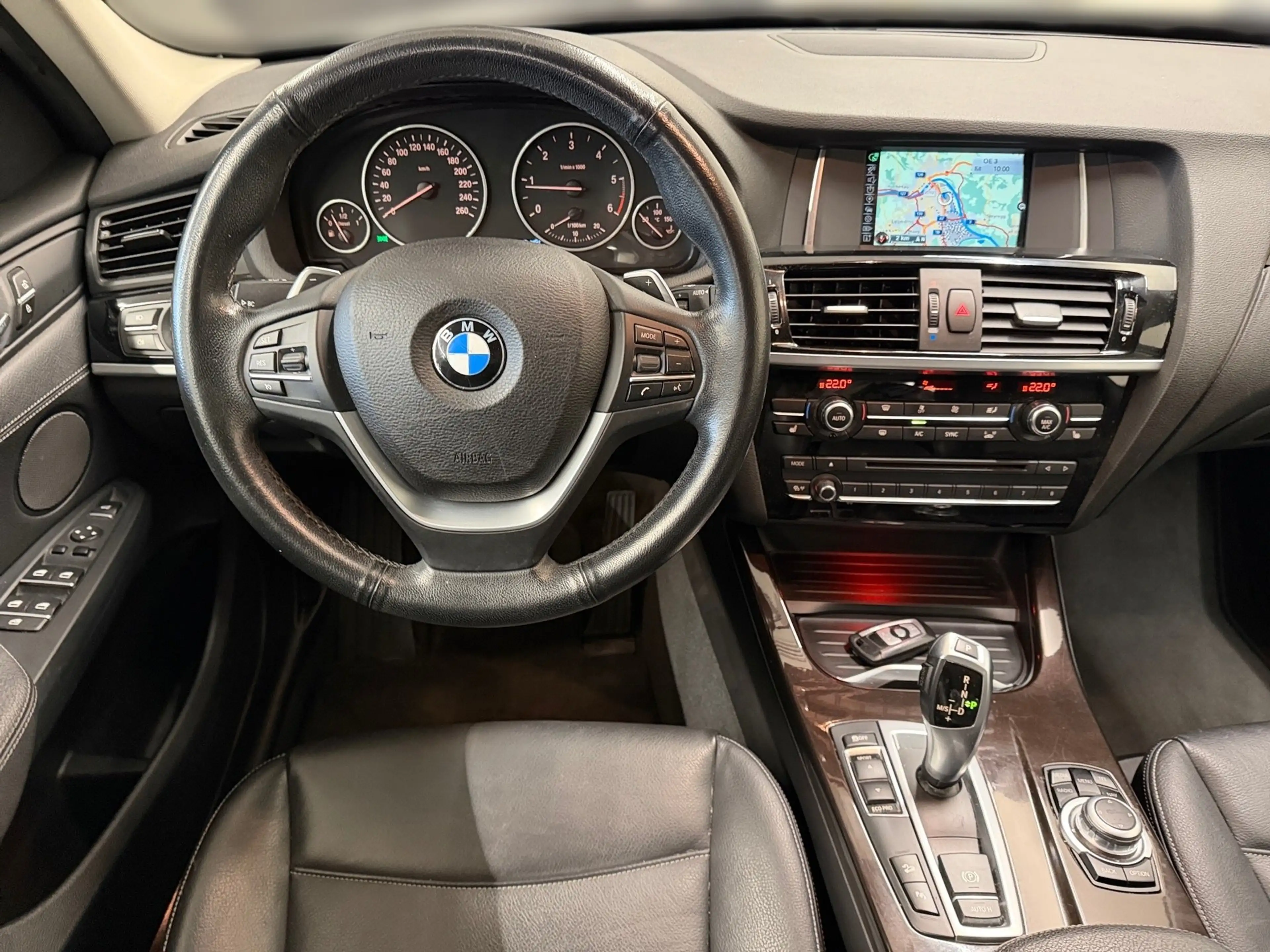 BMW X3 xDrive20d — photo 7