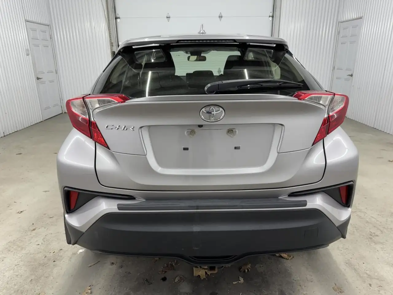 Toyota C-HR снимка Toyota C-HR