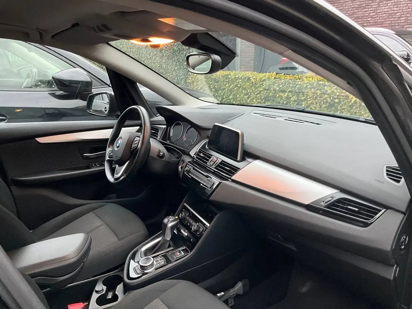 BMW 225 225 iP High Exec. Grijs - 1