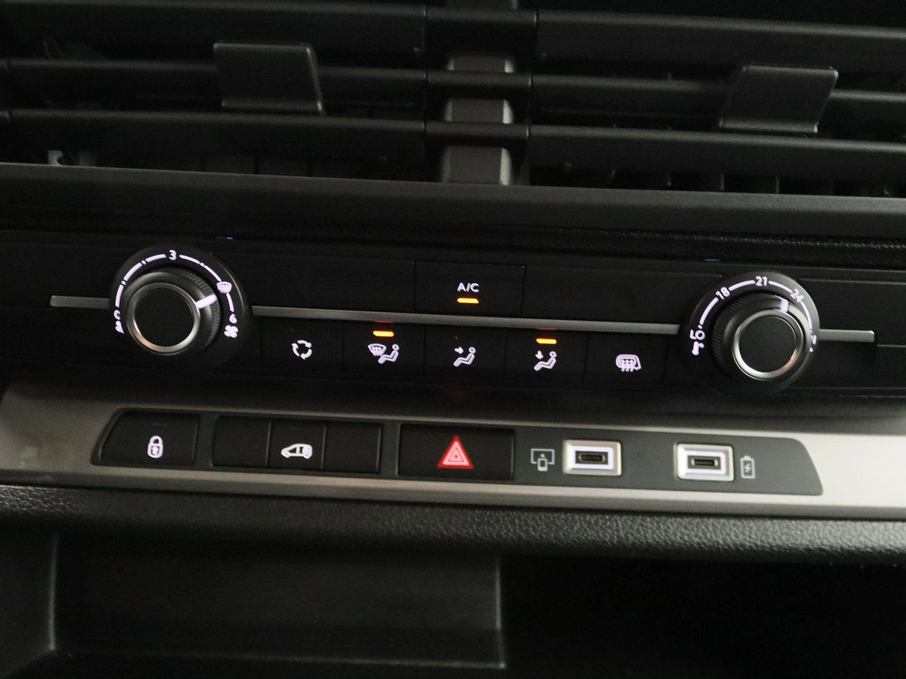 Fiat Scudo 2.0 Diesel 145 L2 — photo 9