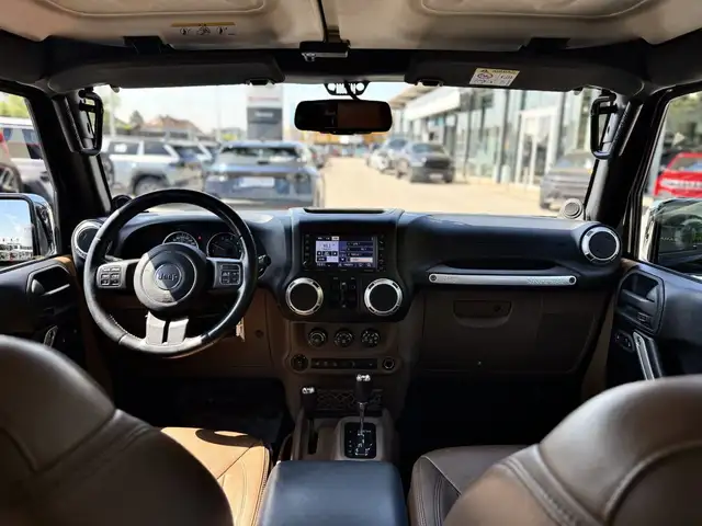 Jeep Wrangler view 12