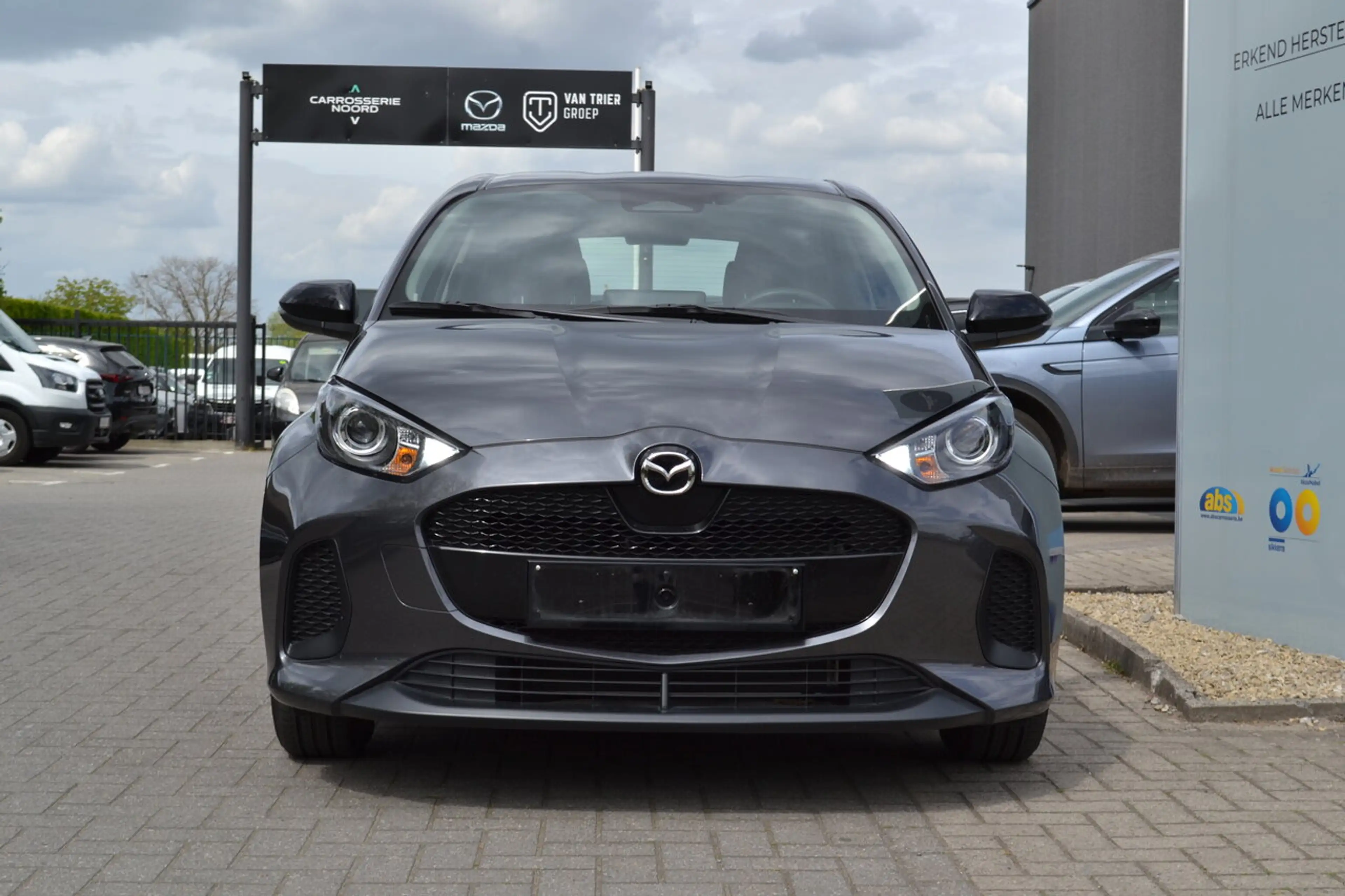 Mazda 2 Full Hybrid - Centre-Line - Garantie 04/2031 — photo 5