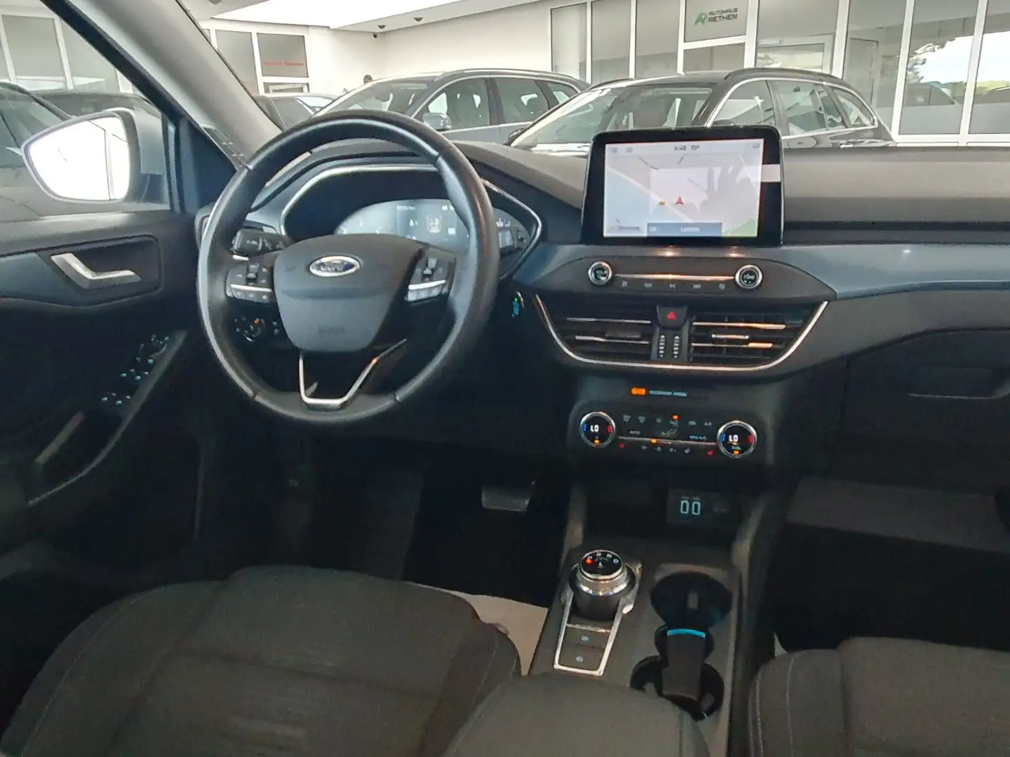 Ford Focus Turnier Active Aut/AHK/17"/Kamera/Winterp. Zilver - 2