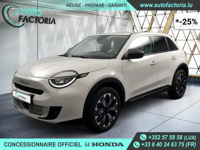 Fiat 600 -25% 1.2 MHEV 136cv BVA +GPS+CAM+LED+CLIM+Options