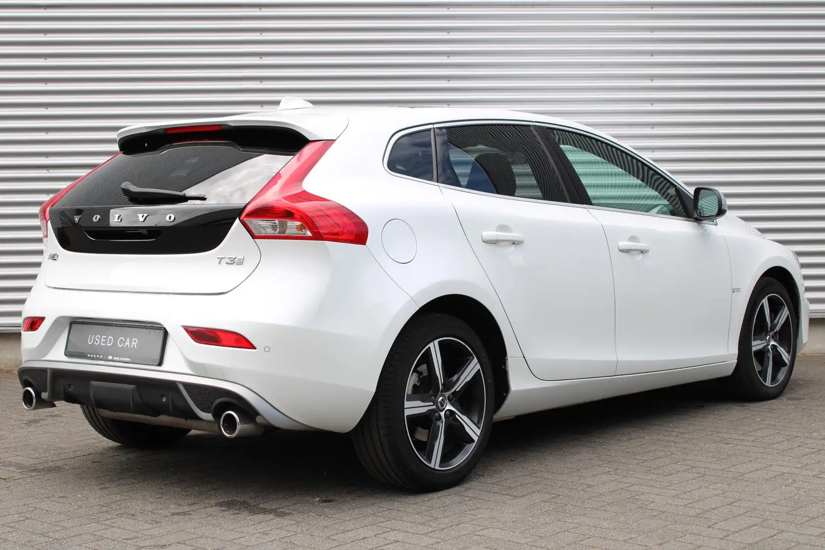 Volvo V40 T3 Automaat Polar+ Sport | Adaptieve Cruise Contro Bianco - 2