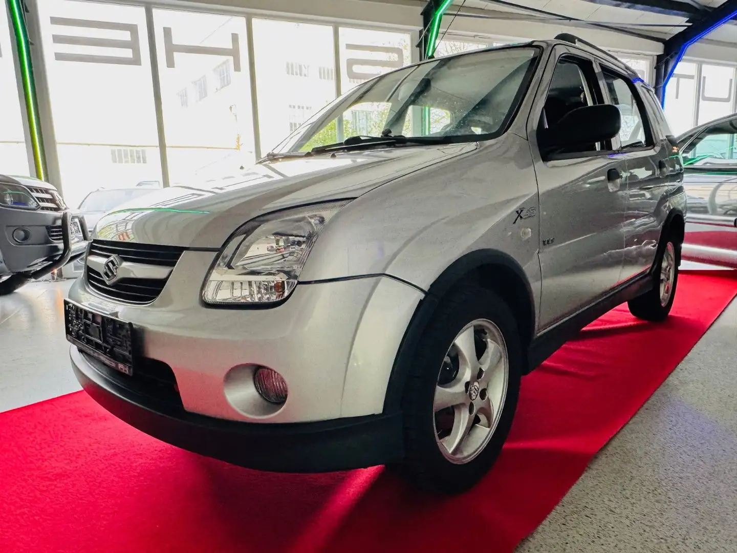 Suzuki Ignis X-45 -Klima -1. Hand Silber - 1