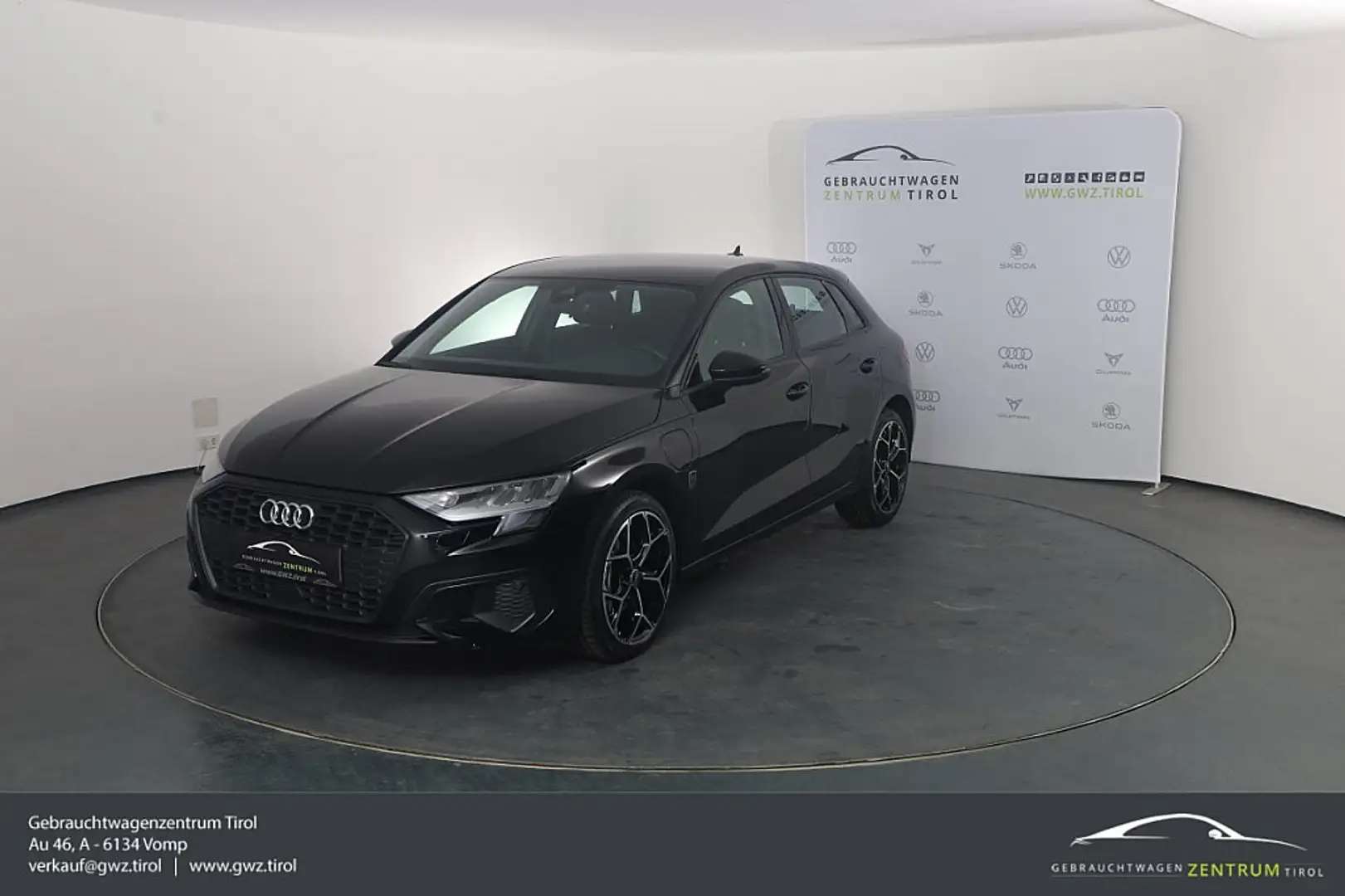 Audi A3 SB 40 TFSI e S-tronic ANHÄNGERKUPPLUNG KEY TOP! Schwarz - 1