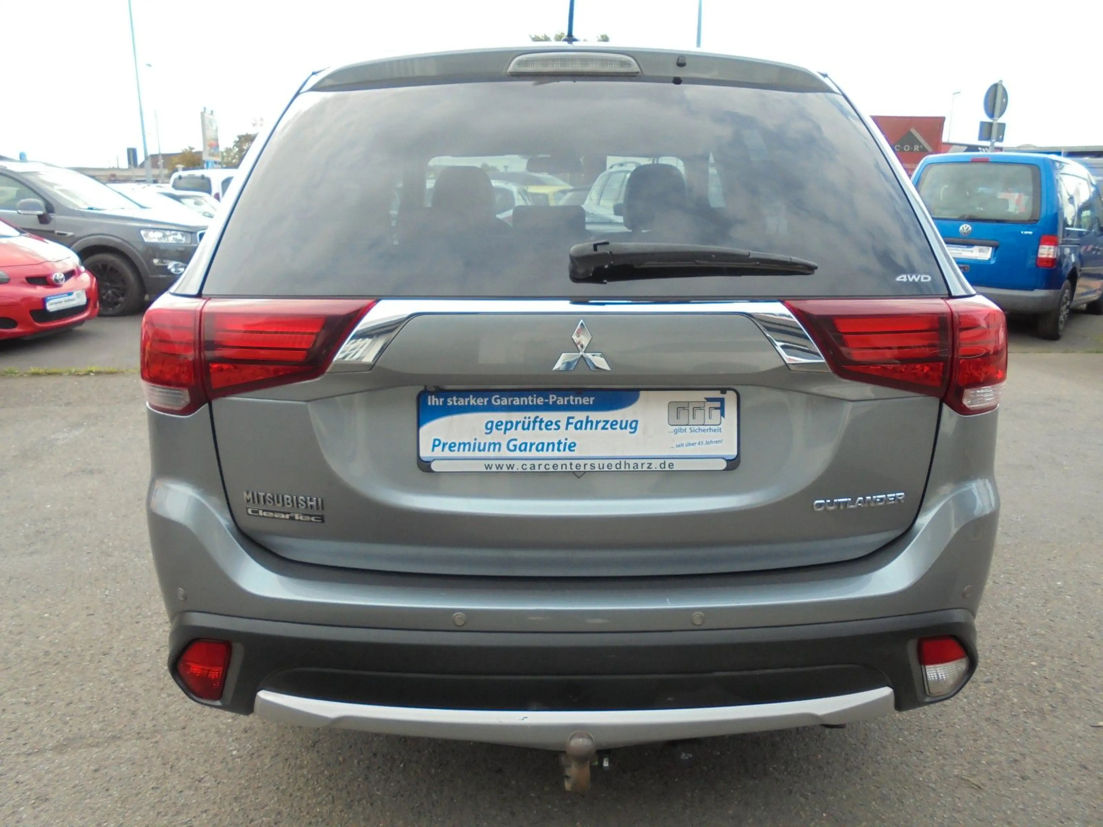 Mitsubishi Outlander Top 4WD — photo 5