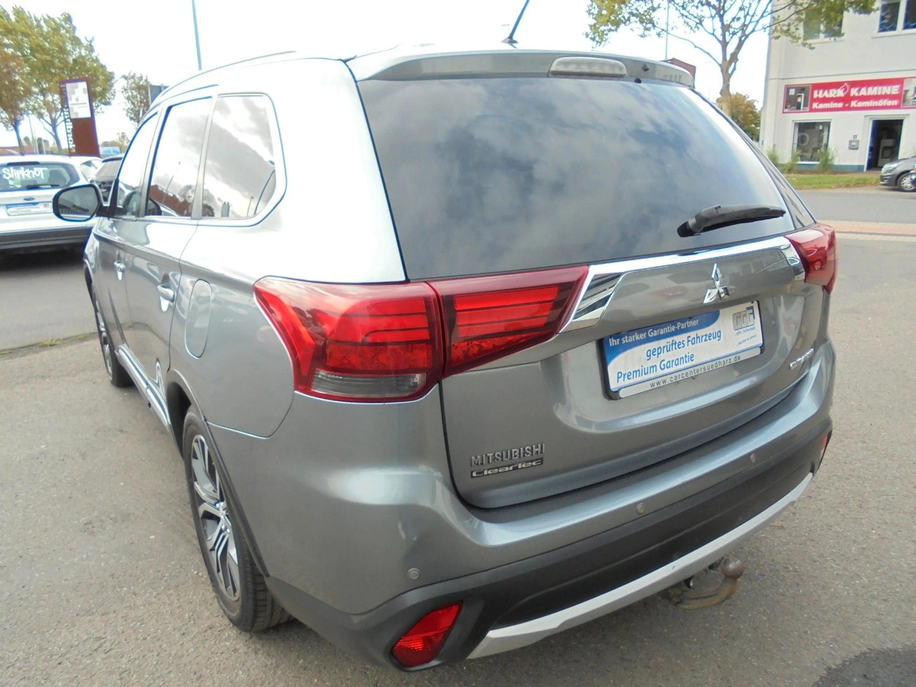 Mitsubishi Outlander Top 4WD — photo 4