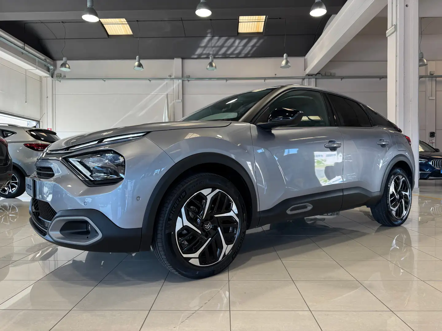 Citroen C4 PureTech 130 S&S Shine PRONTA CONSEGNA Grigio - 1