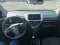 Toyota iQ 1.33 + Scheckheft 98 PS Start stop 6 Gang Czarny - thumbnail 10