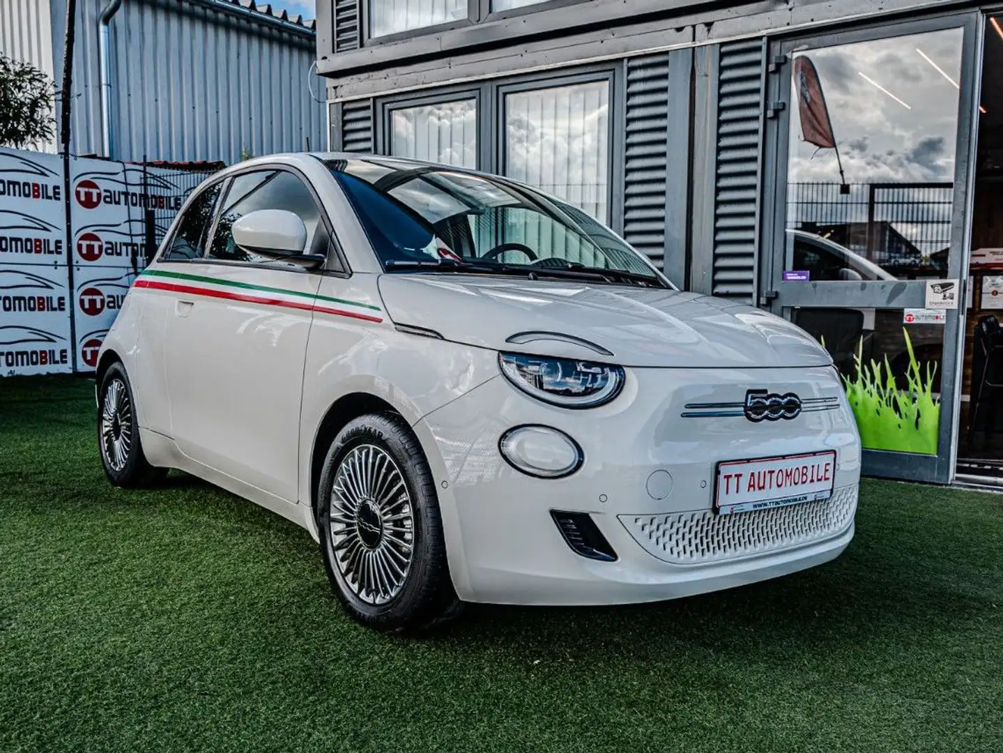 Fiat 500e 3+1 Icon 1.HAND | NAVI | KAMERA | SHZ Weiß - 1