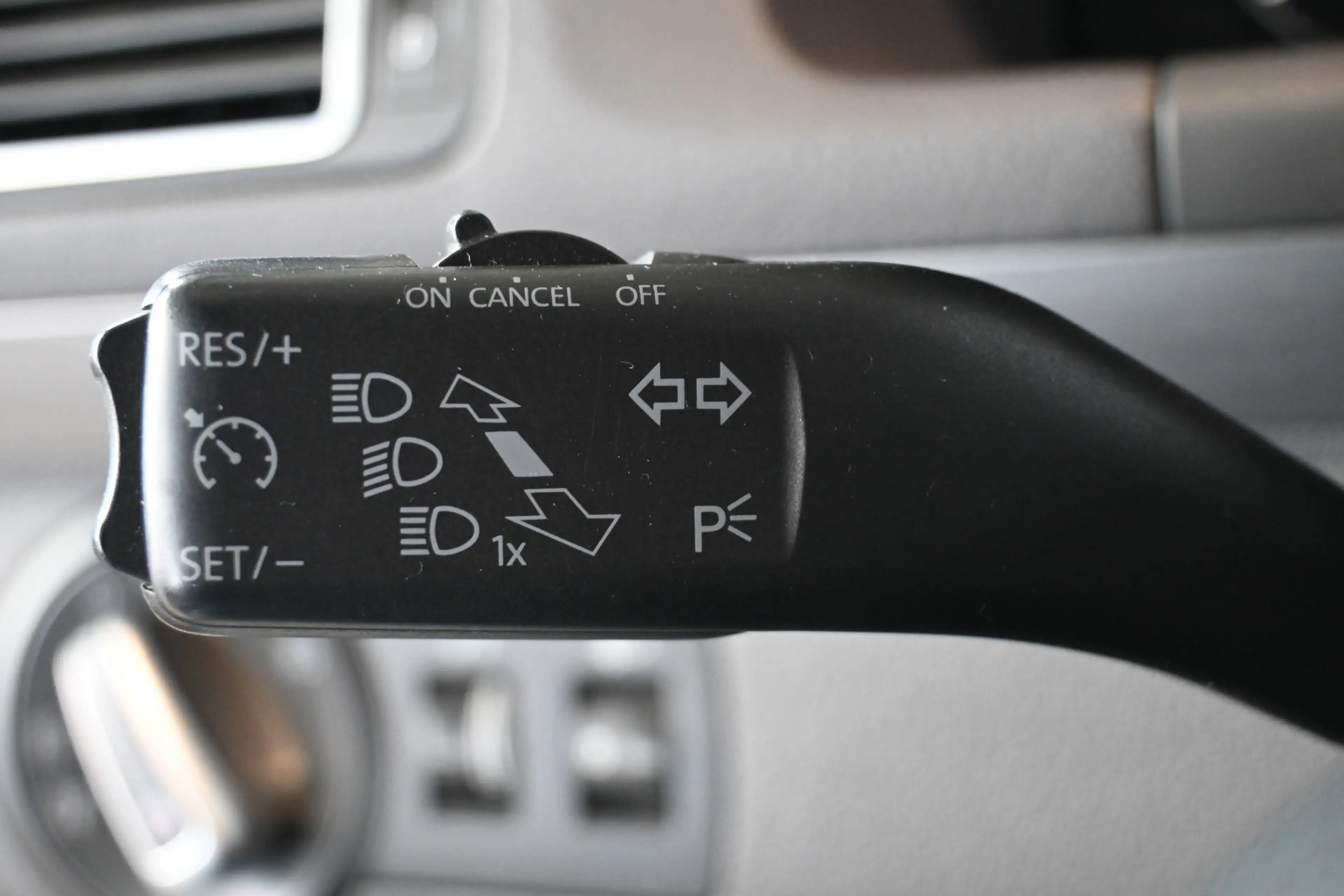 Volkswagen Cross Touran 1.4 TSI Climate control Trekhaak Cruise control PD — photo 11