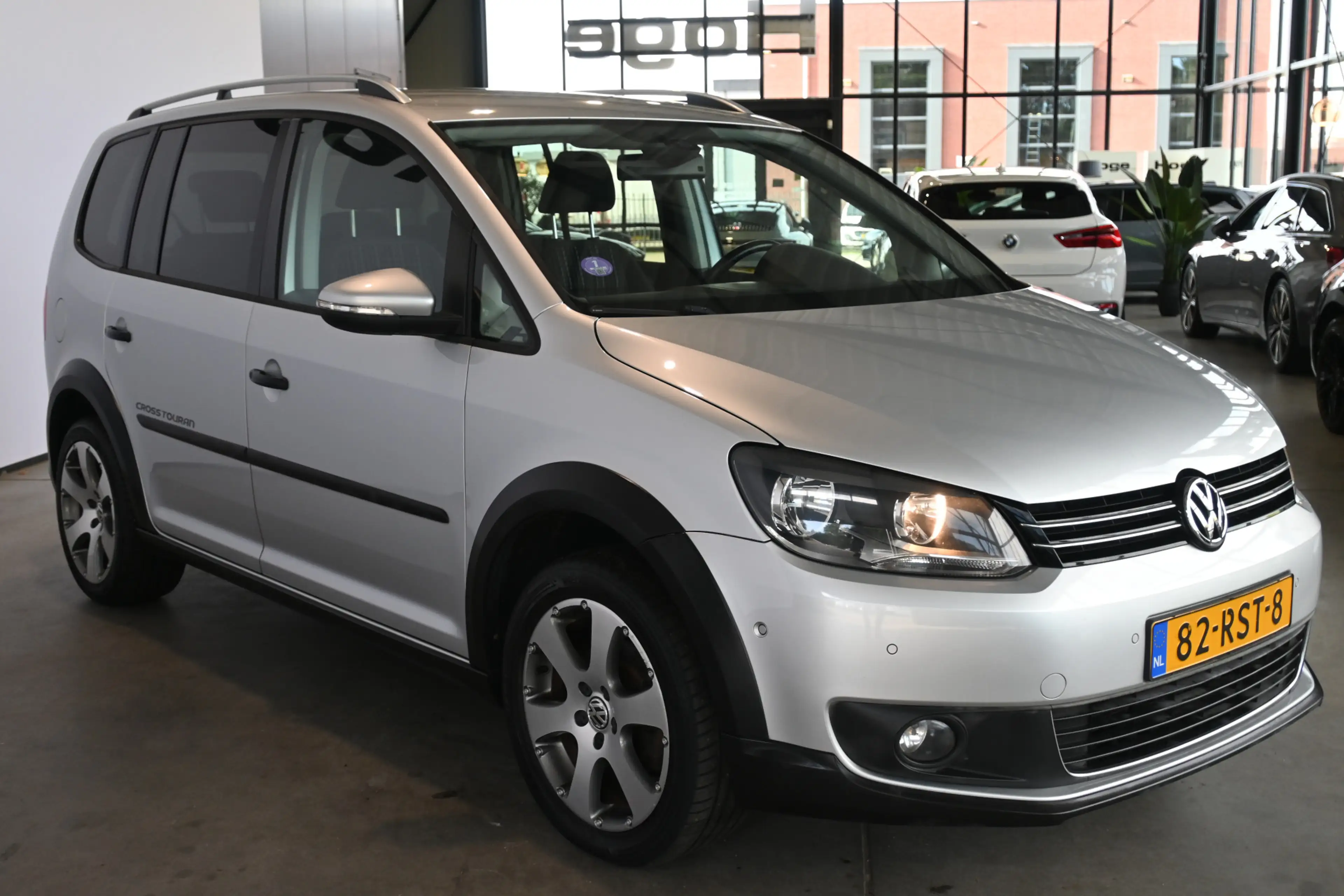 Volkswagen Cross Touran 1.4 TSI Climate control Trekhaak Cruise control PD — photo 5