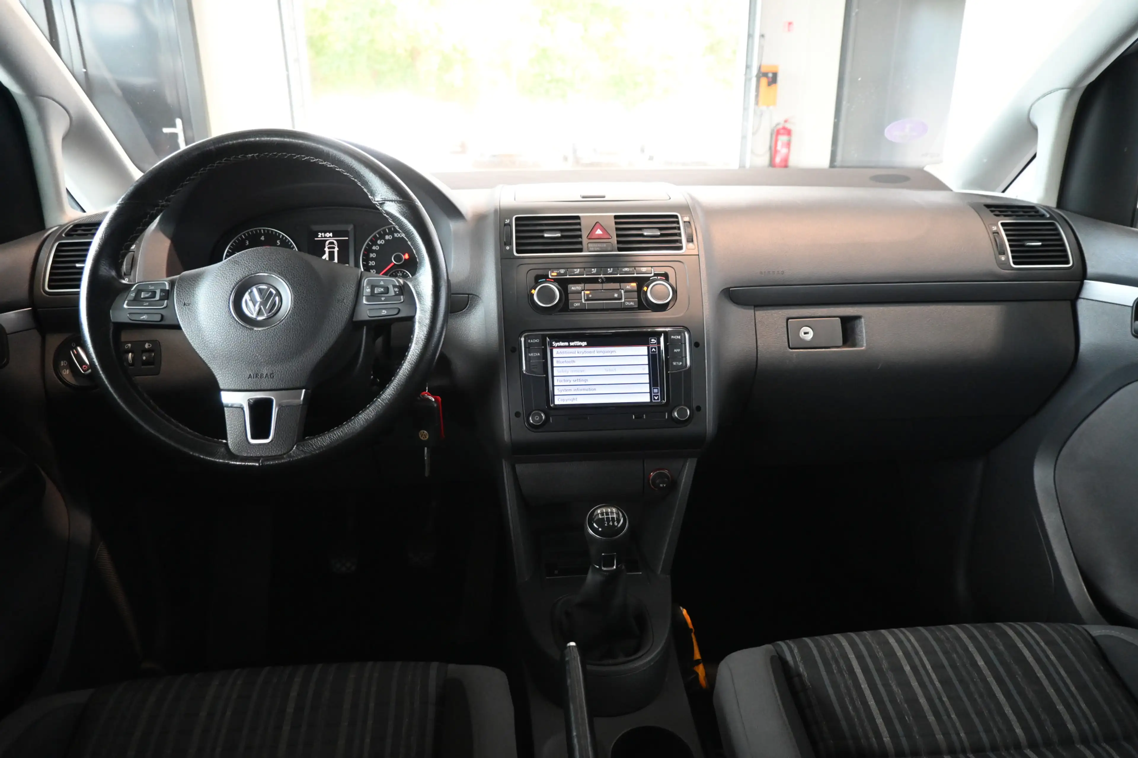 Volkswagen Cross Touran 1.4 TSI Climate control Trekhaak Cruise control PD — photo 2