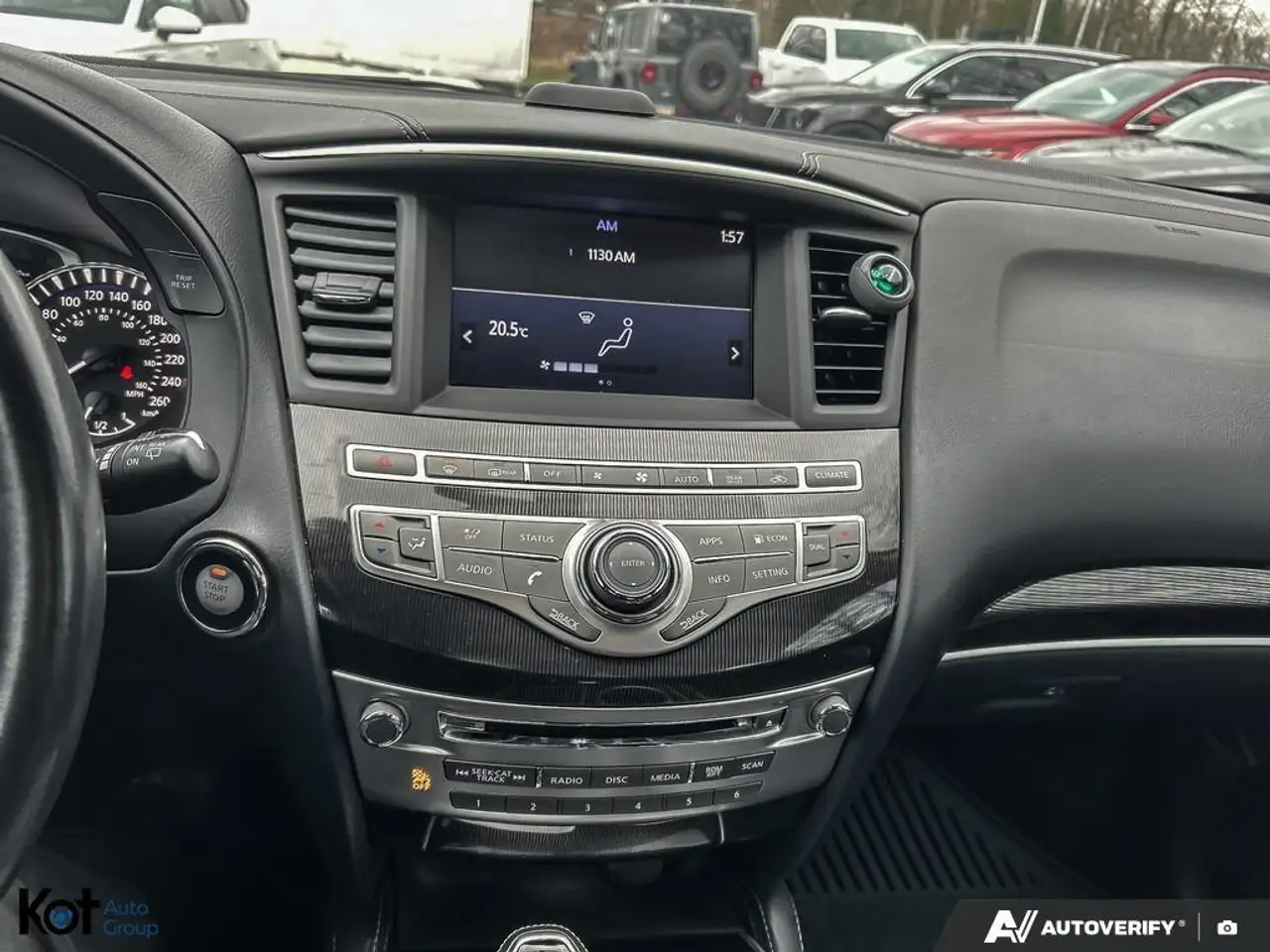 Infiniti QX60 снимка Infiniti QX60