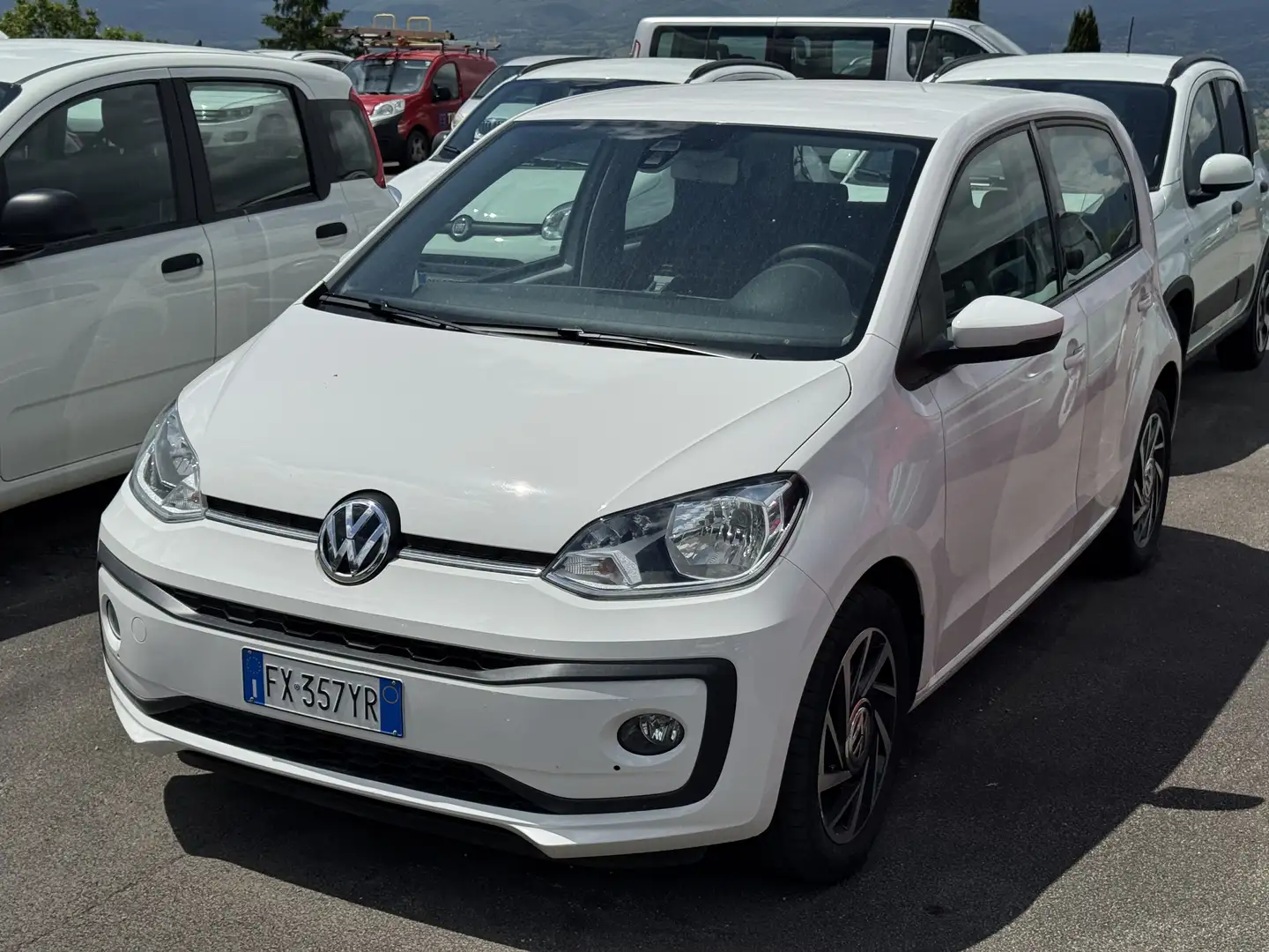 Volkswagen up! up! 5p 1.0 High 60cv Bianco - 1