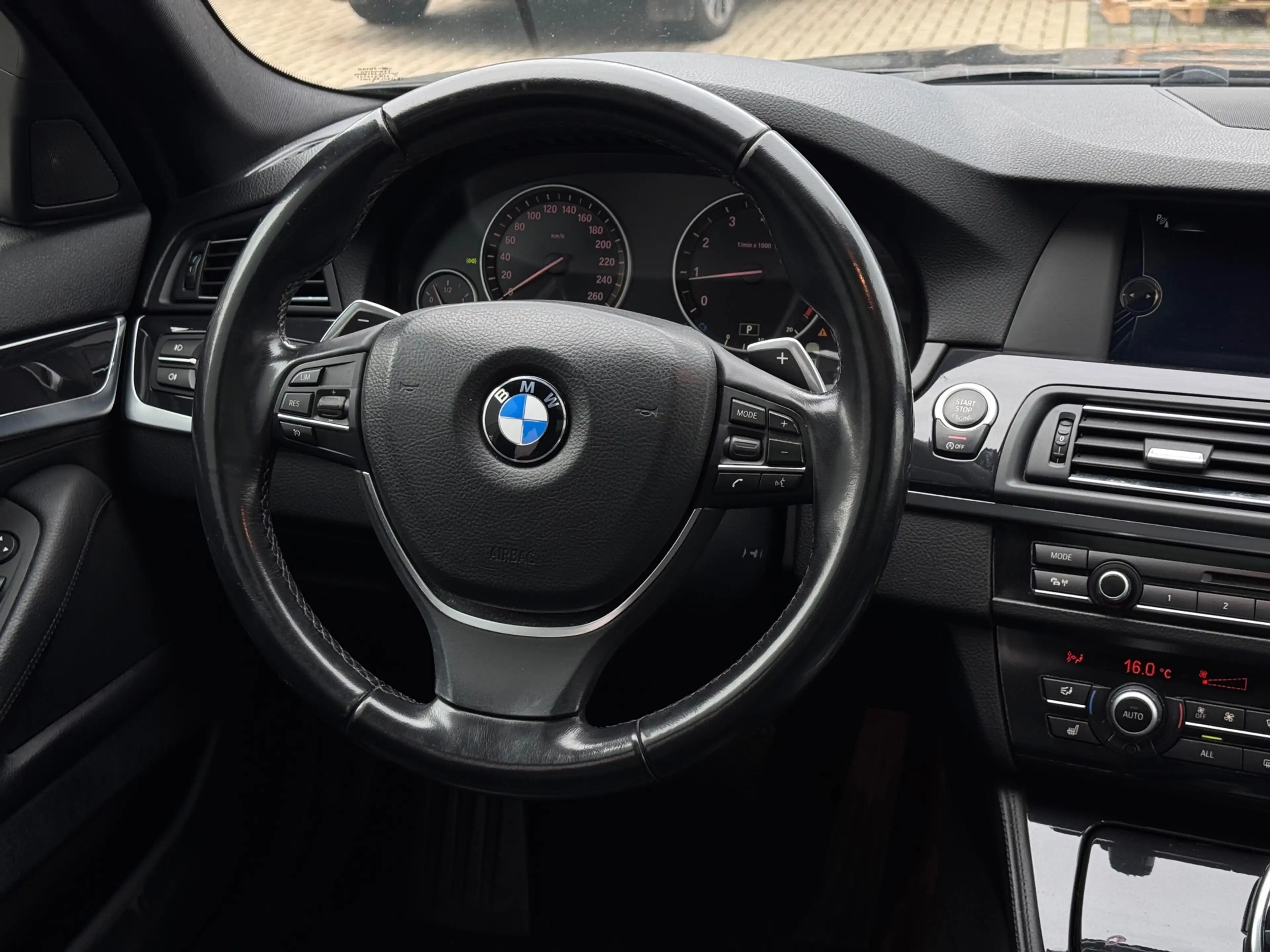 BMW 520 5-serie Touring 520i High Executive | Panoramadak — photo 10
