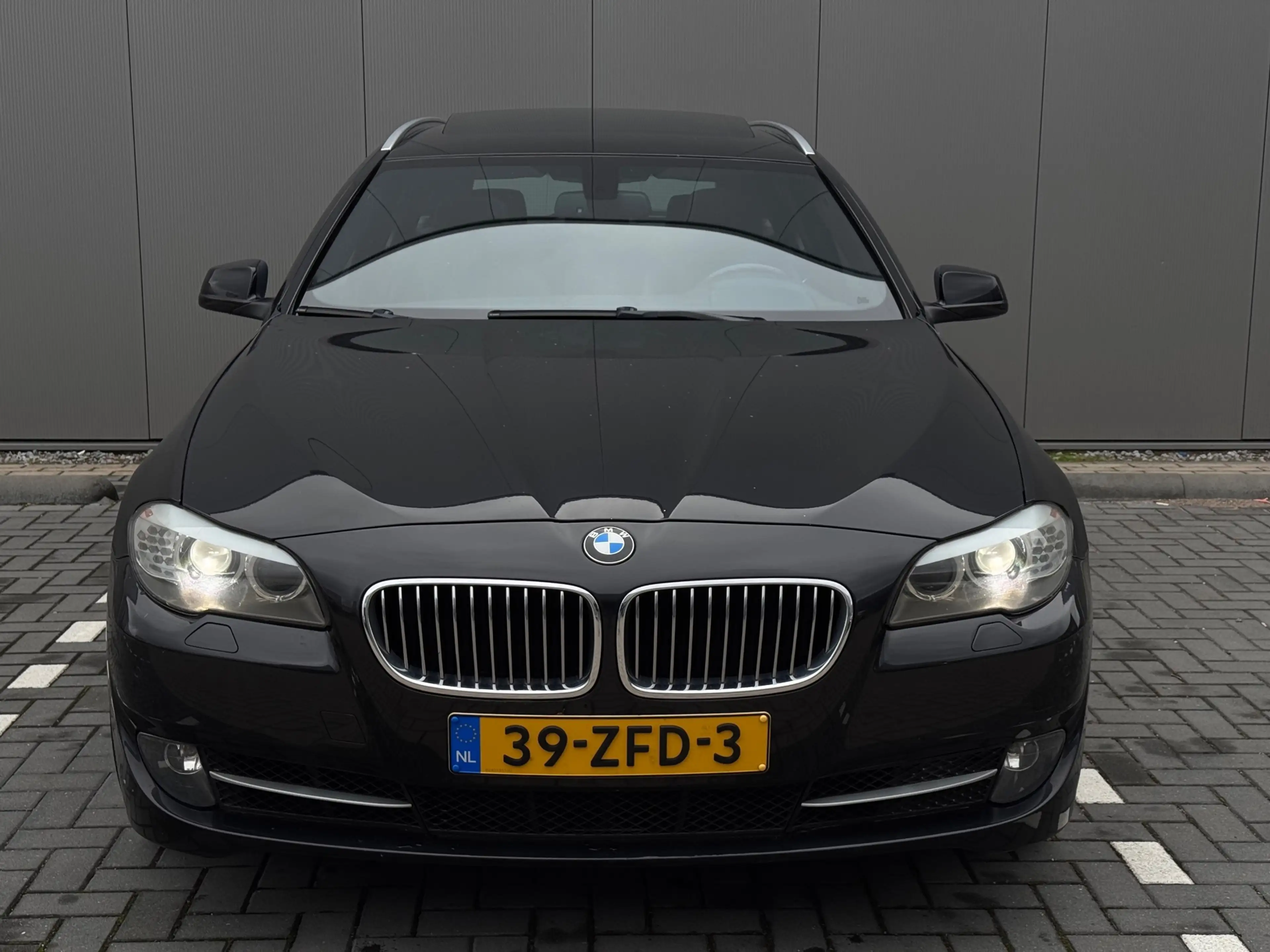 BMW 520 5-serie Touring 520i High Executive | Panoramadak — photo 4
