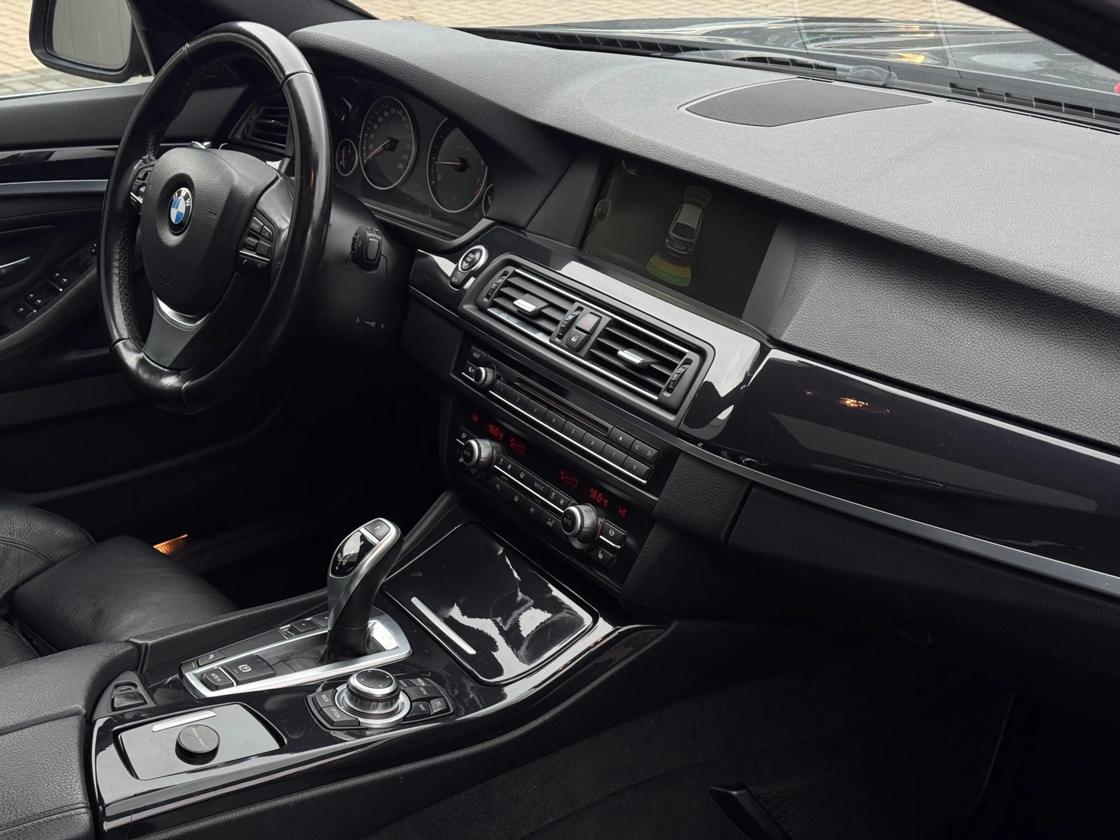 BMW 520 5-serie Touring 520i High Executive | Panoramadak — photo 11