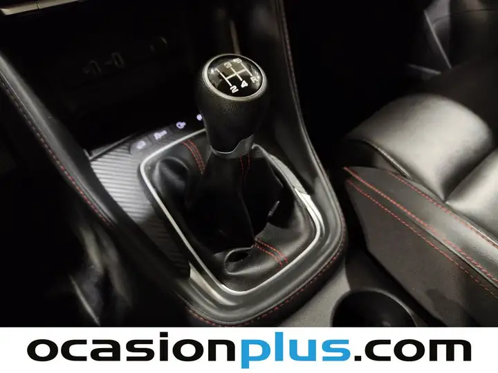 MG ZS 1.5 VTI TECH LUXURY 2023, foto 5