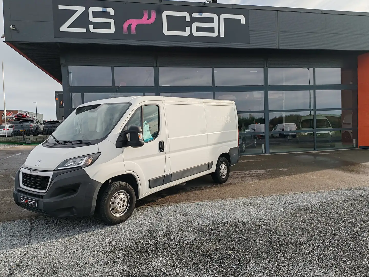 Peugeot Boxer L2 H1 2.0 HDI 130 CV Wit - 1