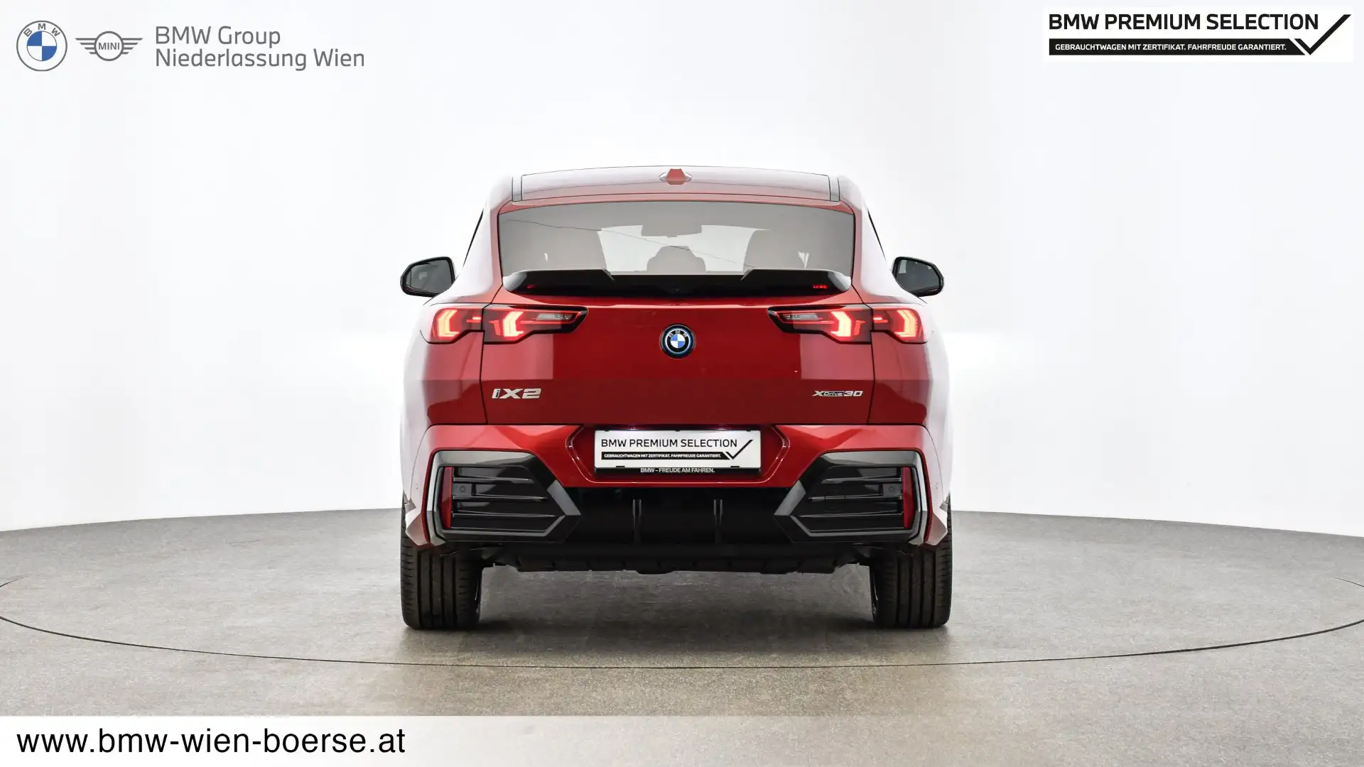 BMW iX2 xDrive30 Rouge - 2