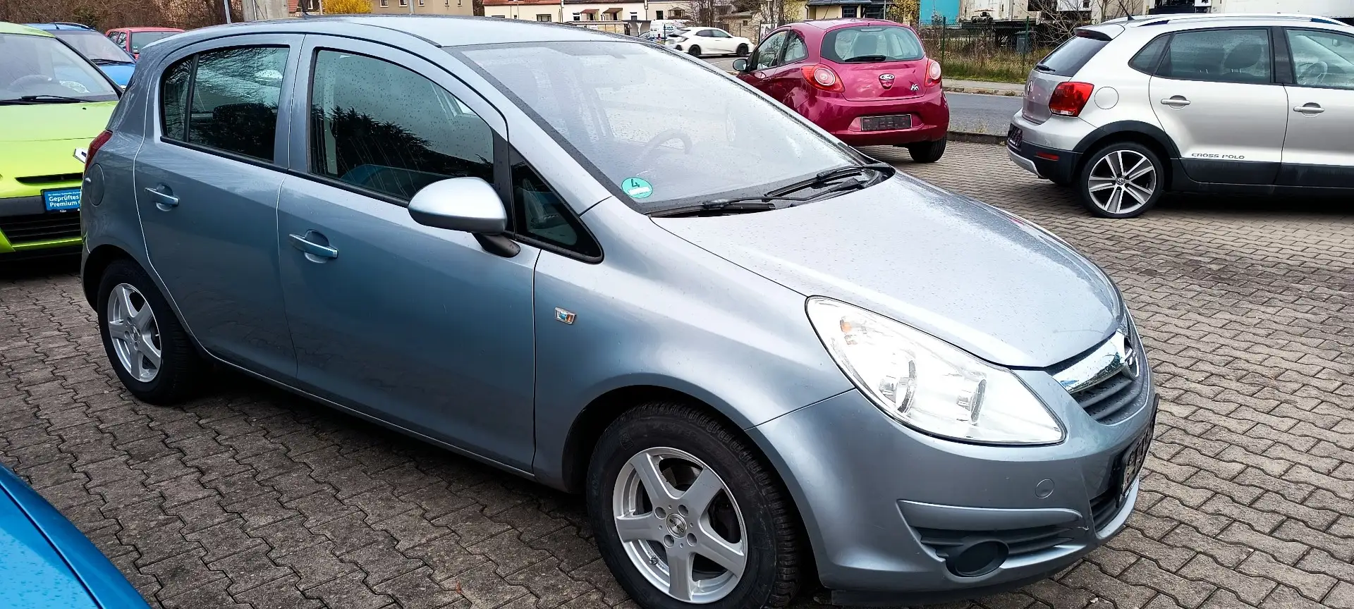 Opel Corsa Edition/Navi Gris - 1