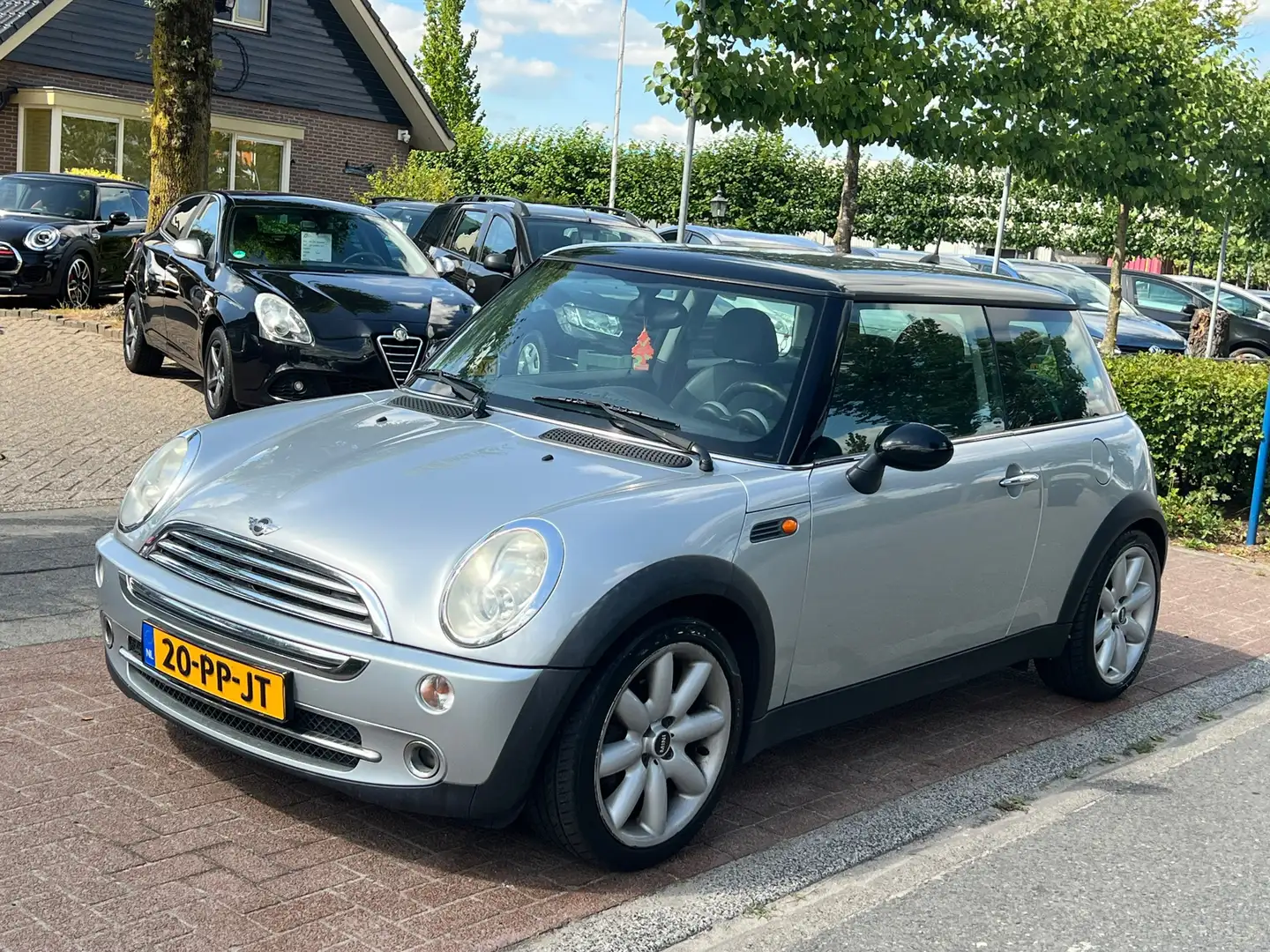 MINI Cooper Mini 1.6 Chili *Airco| Sportief || Gris - 2