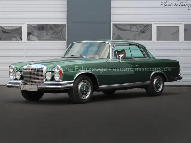 Mercedes-Benz 280 W111 280SE 3.5