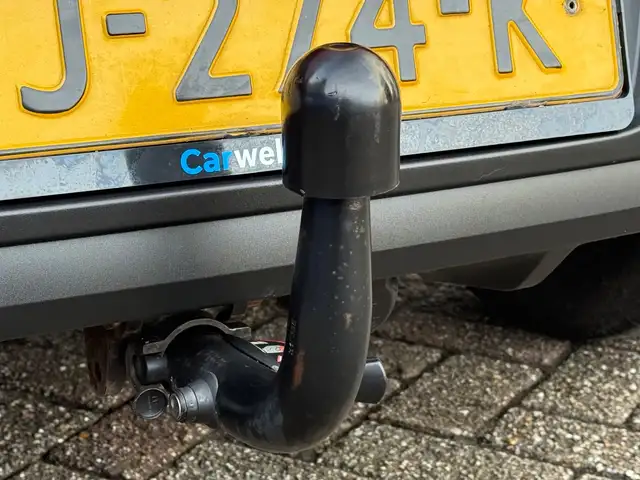 Renault Clio view 7