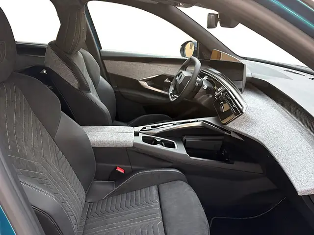 Peugeot 5008 1.6 PHEV 195 E-DCS7 GT Ansicht 15