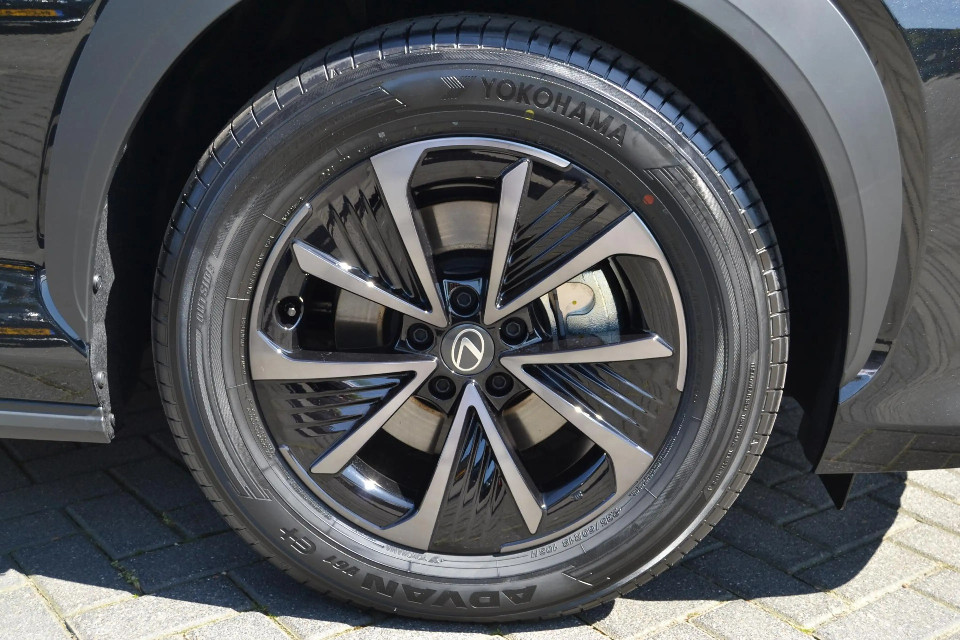 Lexus RZ 350e Luxury Line 77 kWh DIRECT LEVERBAAR 360-CAM S — photo 10