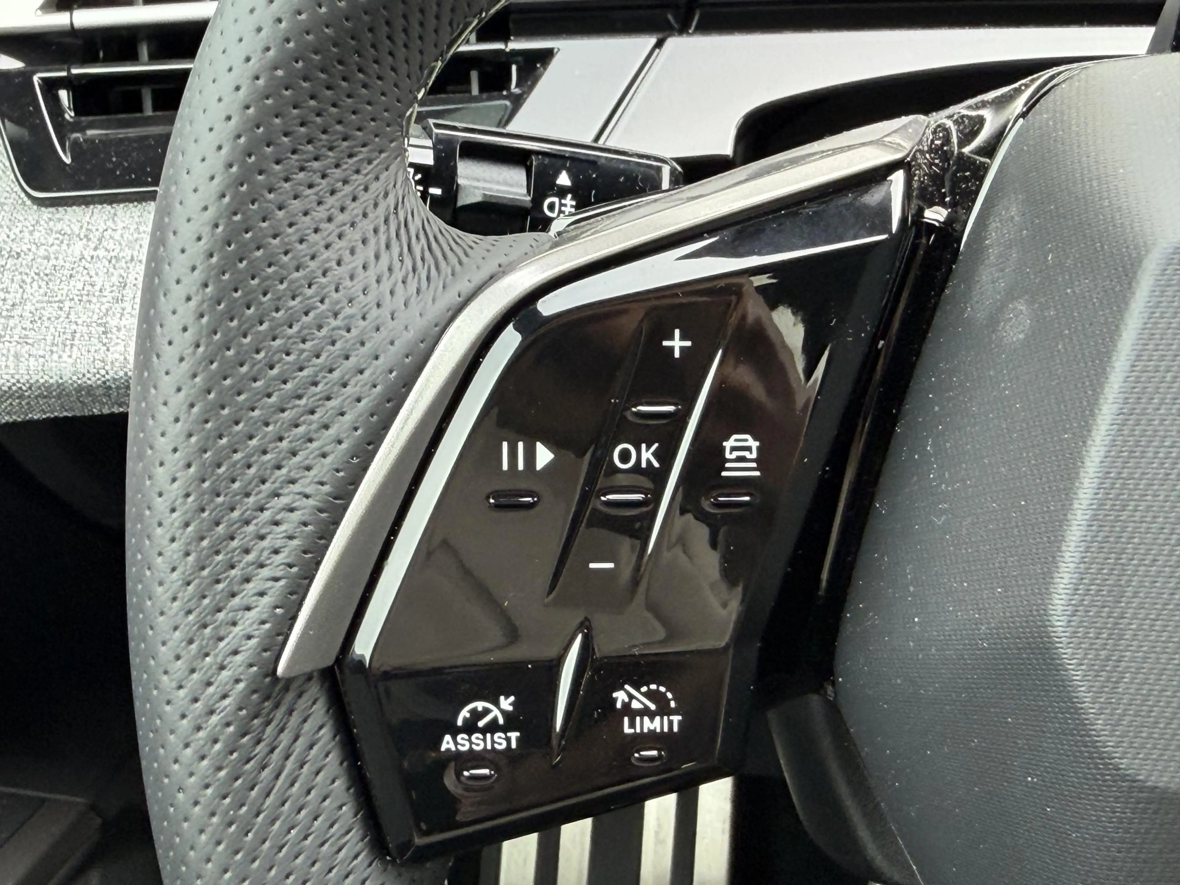 Peugeot 5008 e-5008 GT 73 kWh 7p | Adaptive Cruise Control | El — photo 12