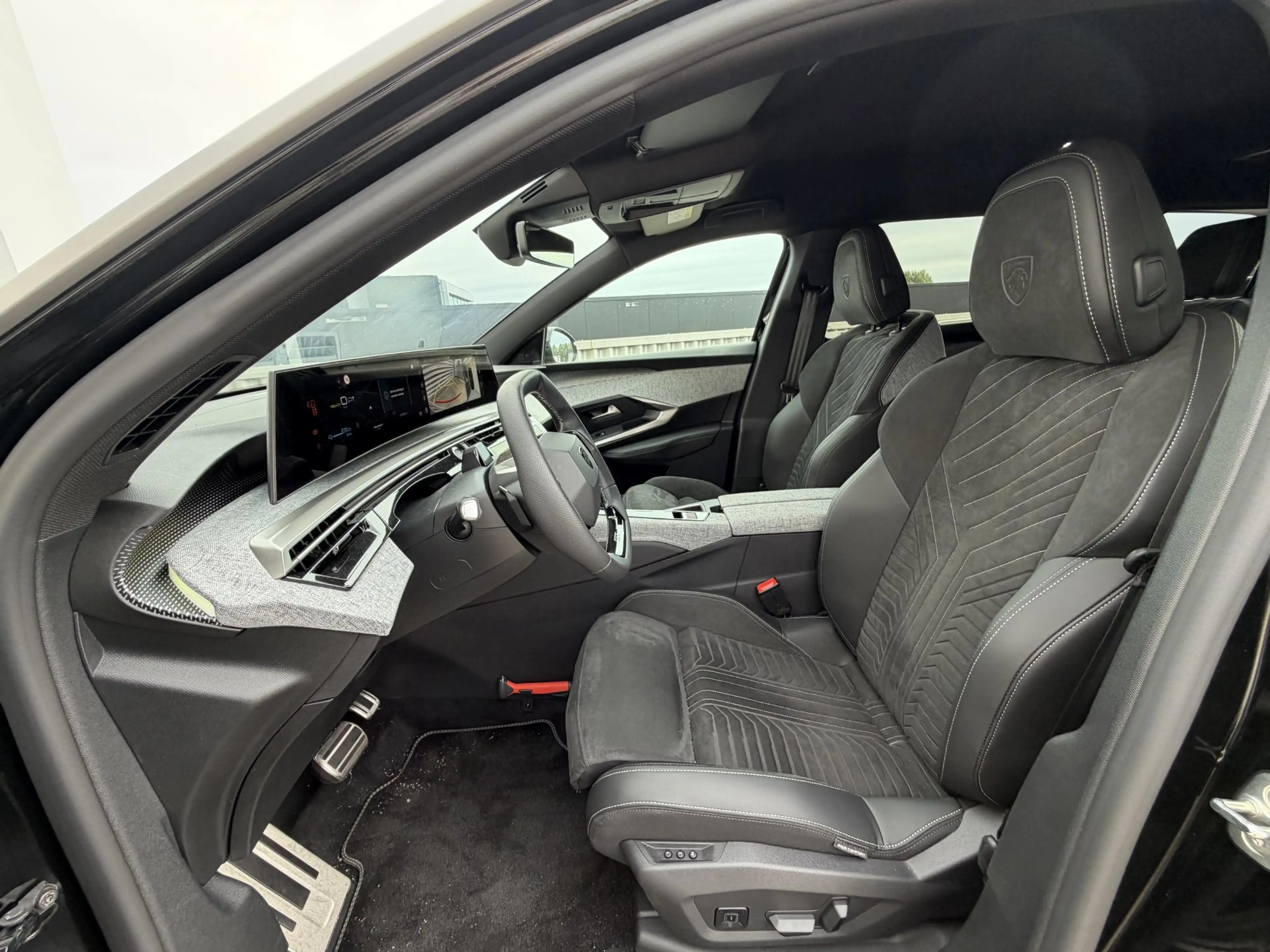 Peugeot 5008 e-5008 GT 73 kWh 7p | Adaptive Cruise Control | El — photo 9