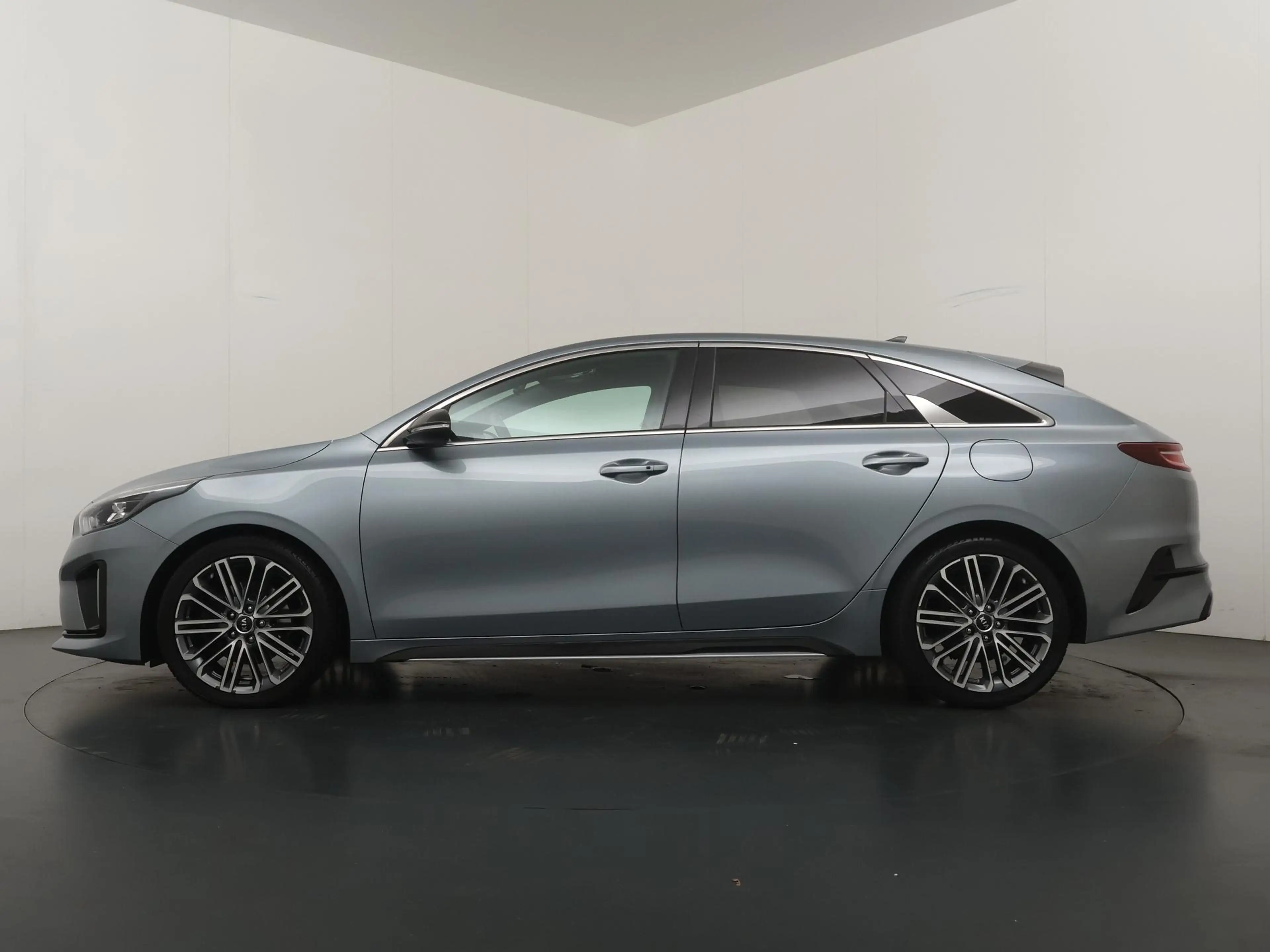 Kia ProCeed / pro_cee'd 1.4 T-GDI GT-PlusLine Automaat - Schuif-/kanteldak — photo 2